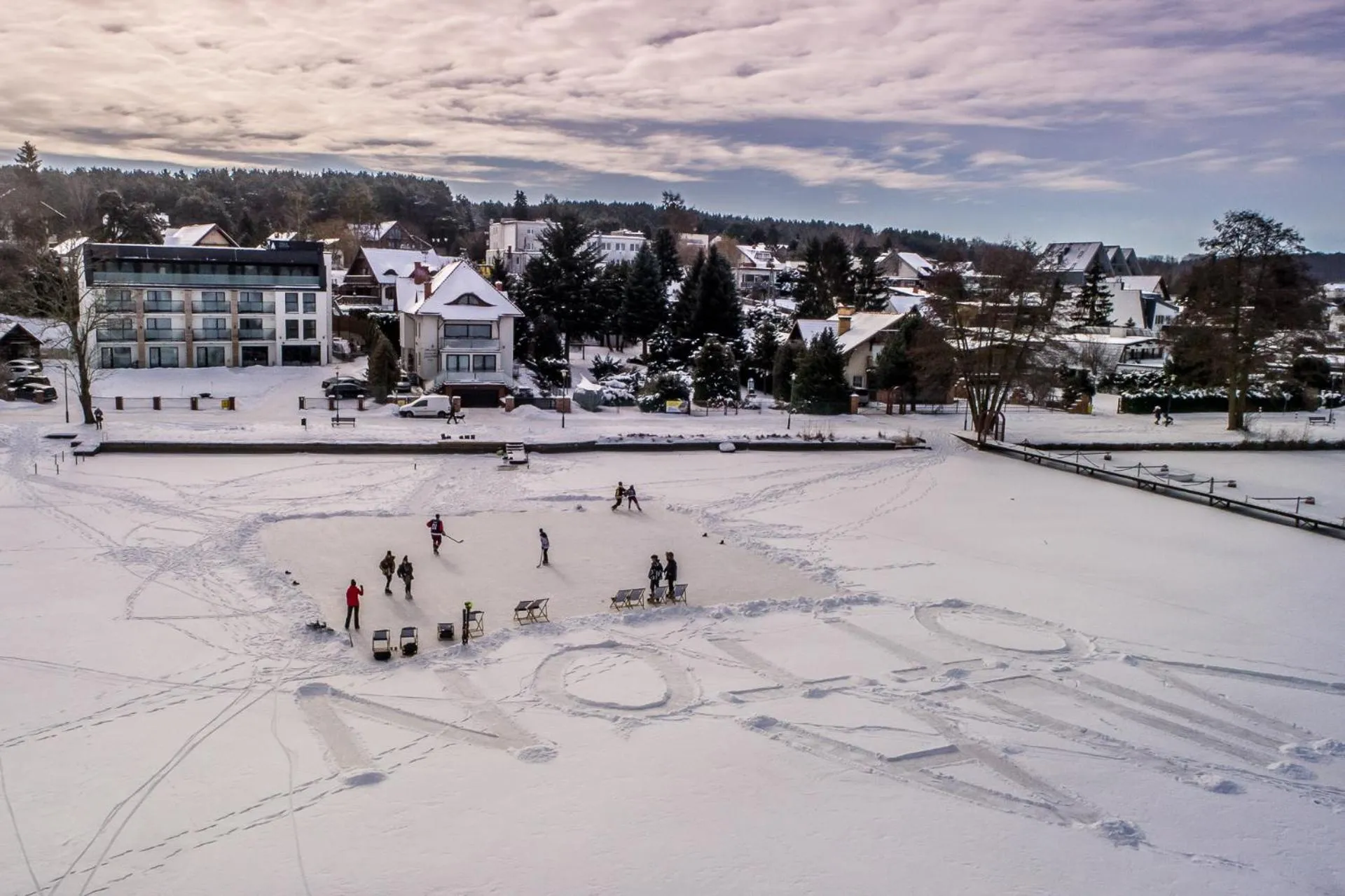 Property building in OTTON-Charzykowy Bed&Restaurant