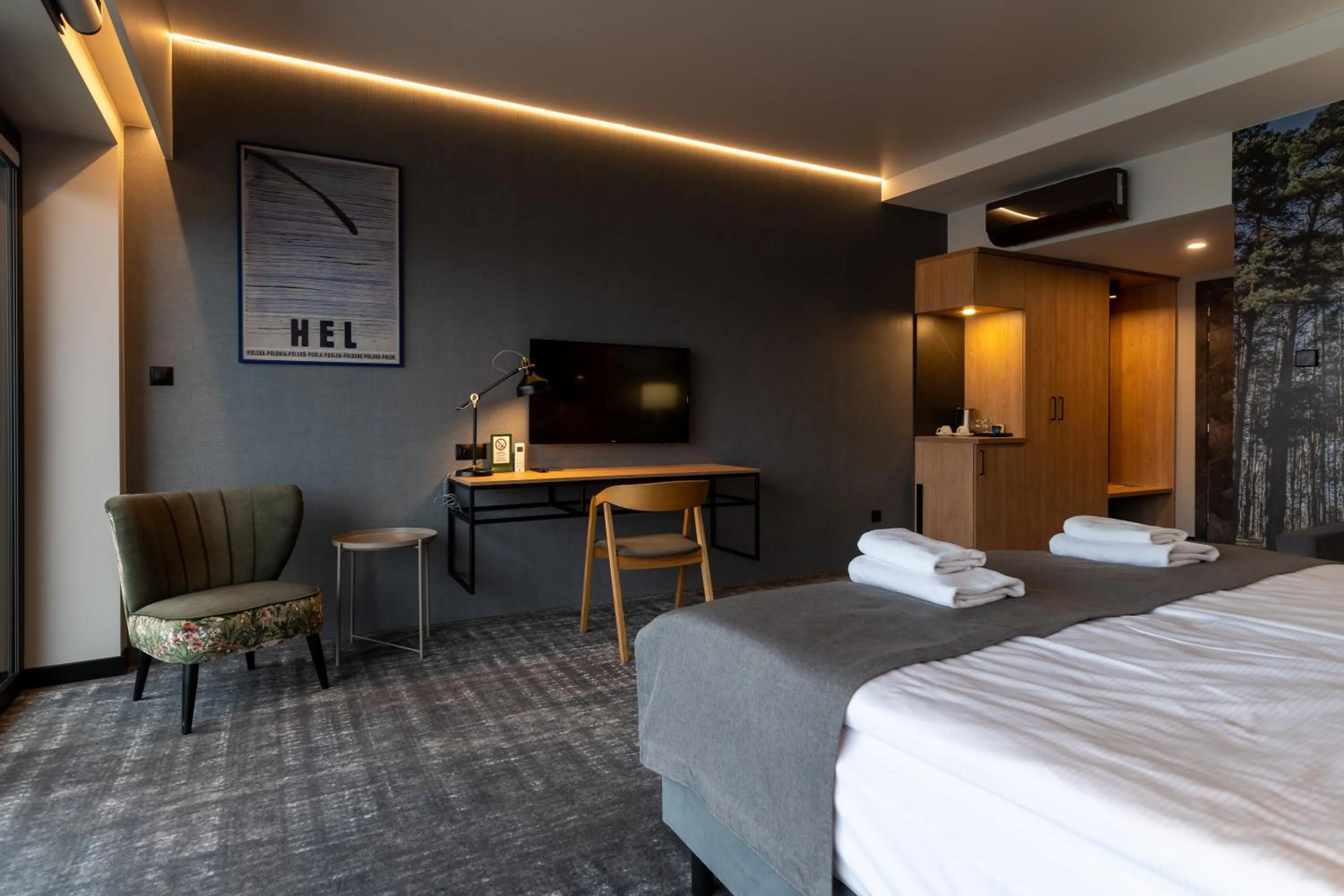 Bed in OTTON-Charzykowy Bed&Restaurant