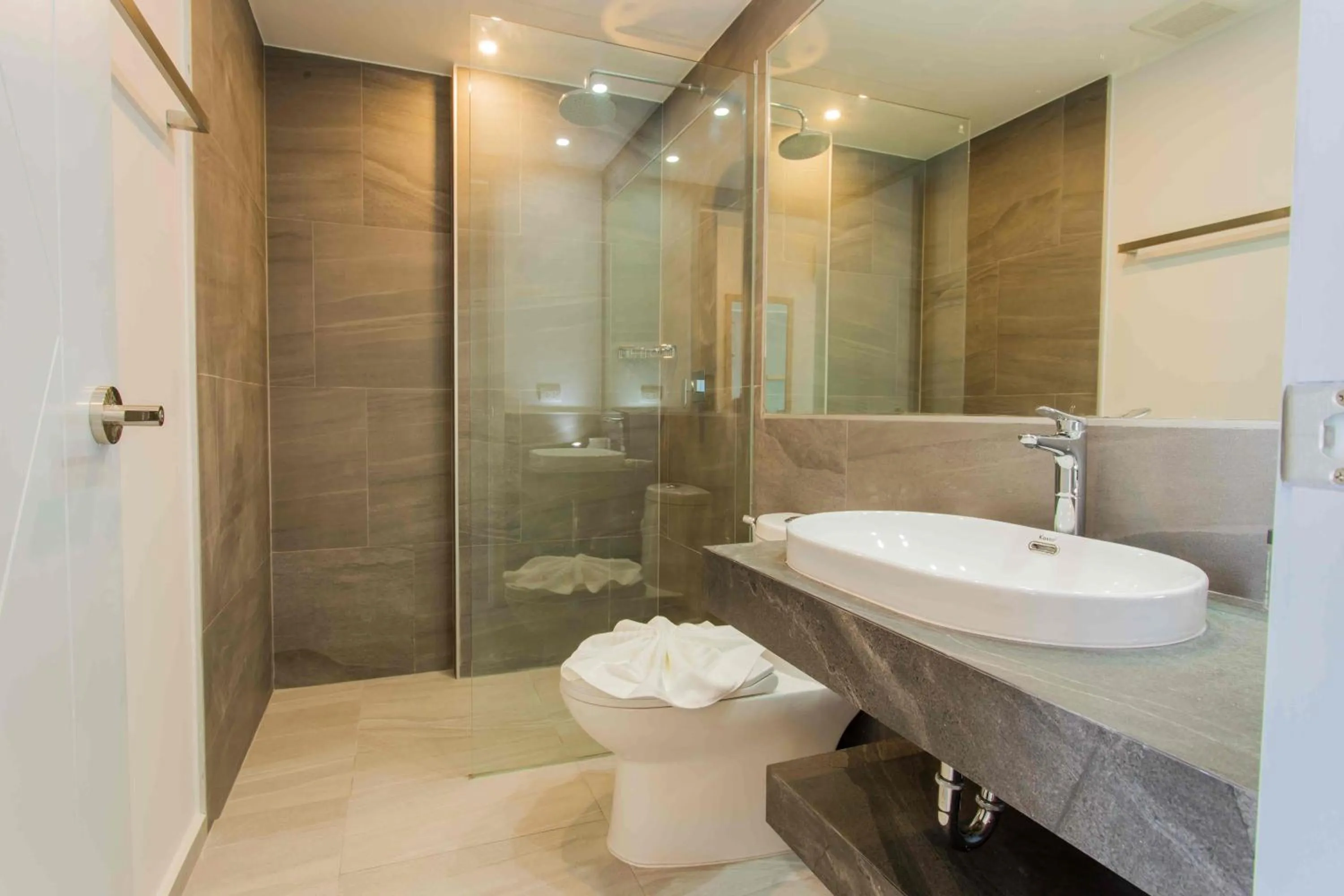 Shower in NOON Village - Tower 2&3