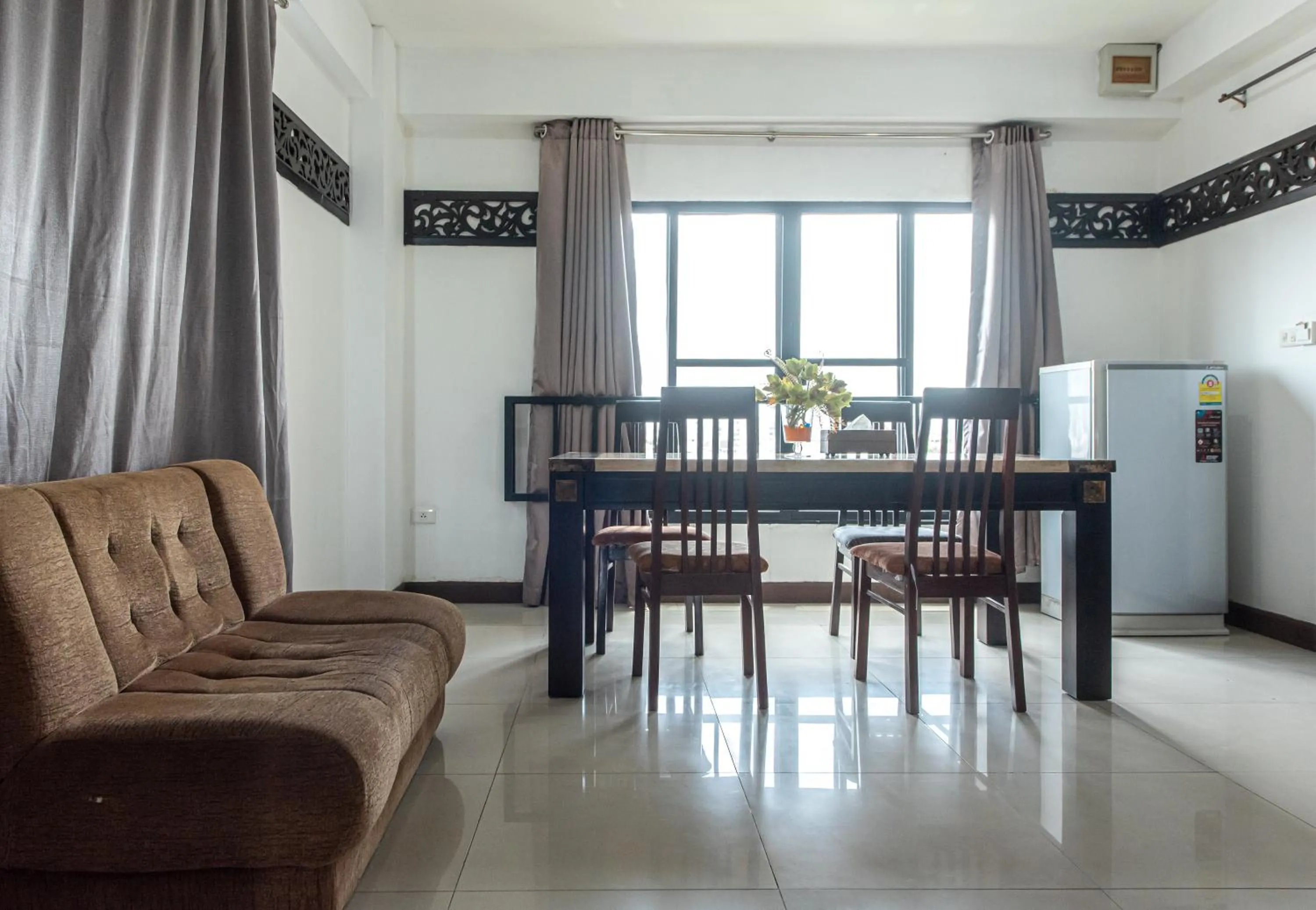 Seating area in The Wing Design Hotel