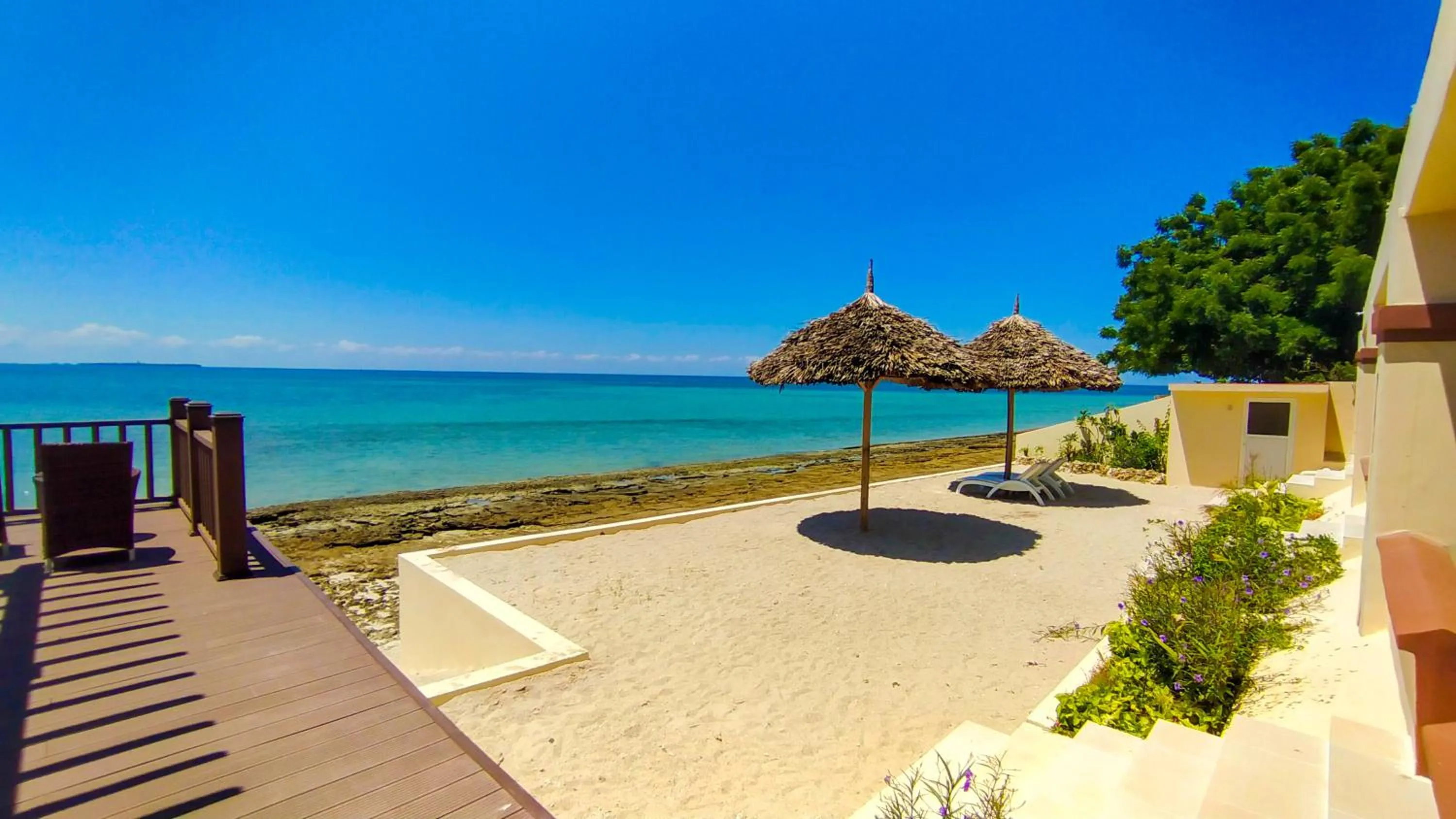 Property building in Golden Palm Boutique Zanzibar