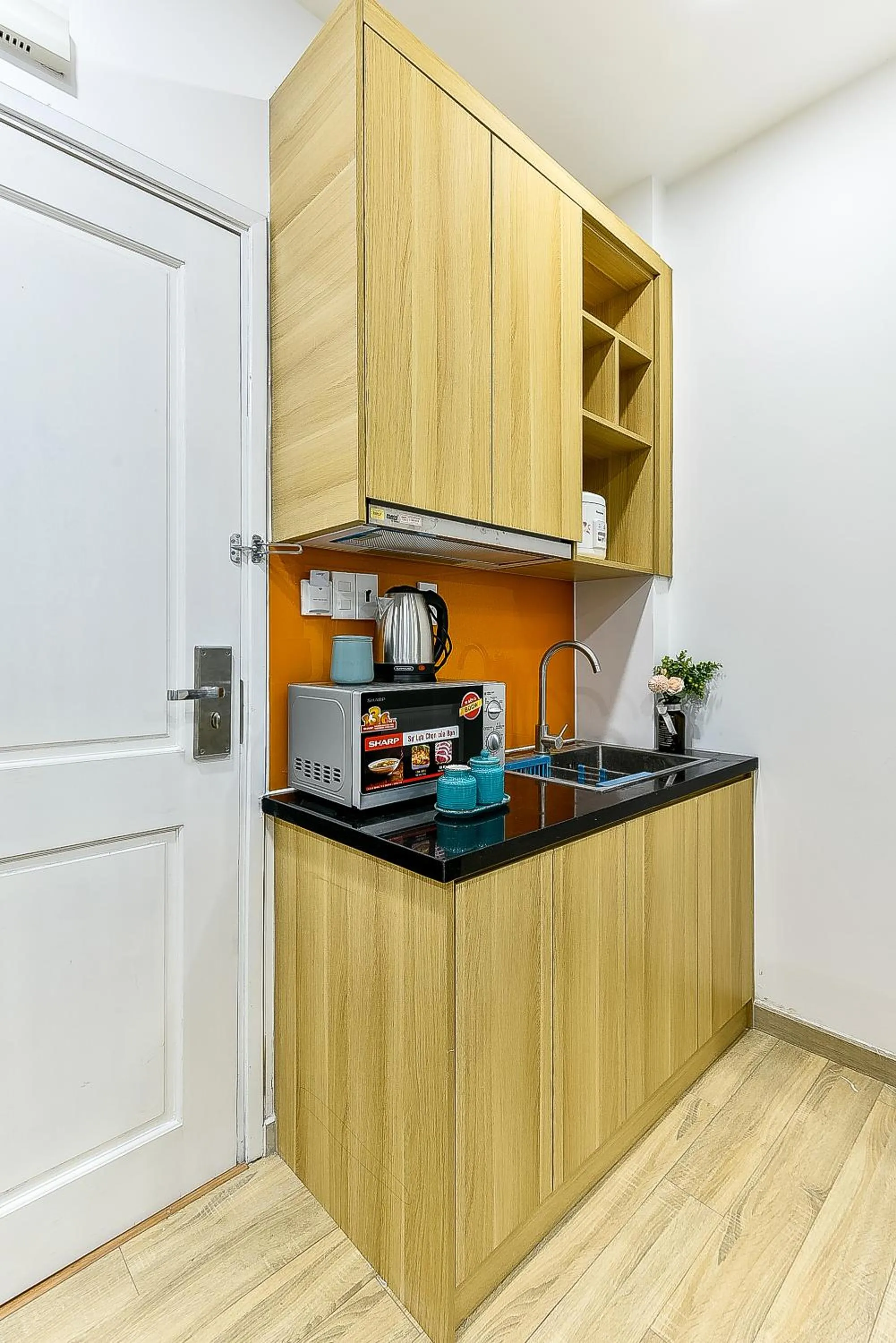 Kitchen or kitchenette in Cozrum Homes Ambera House