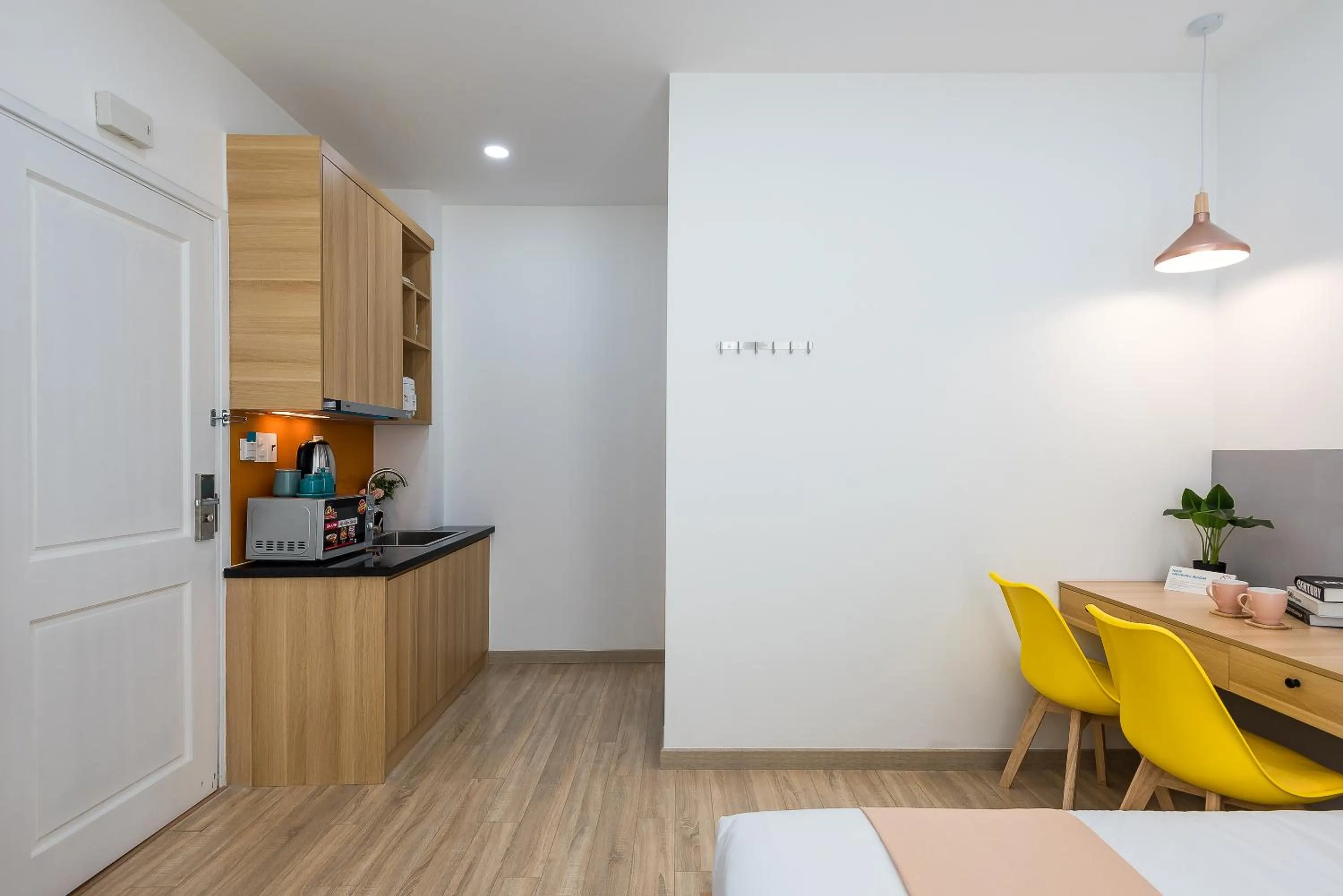 Photo of the whole room in Cozrum Homes Ambera House