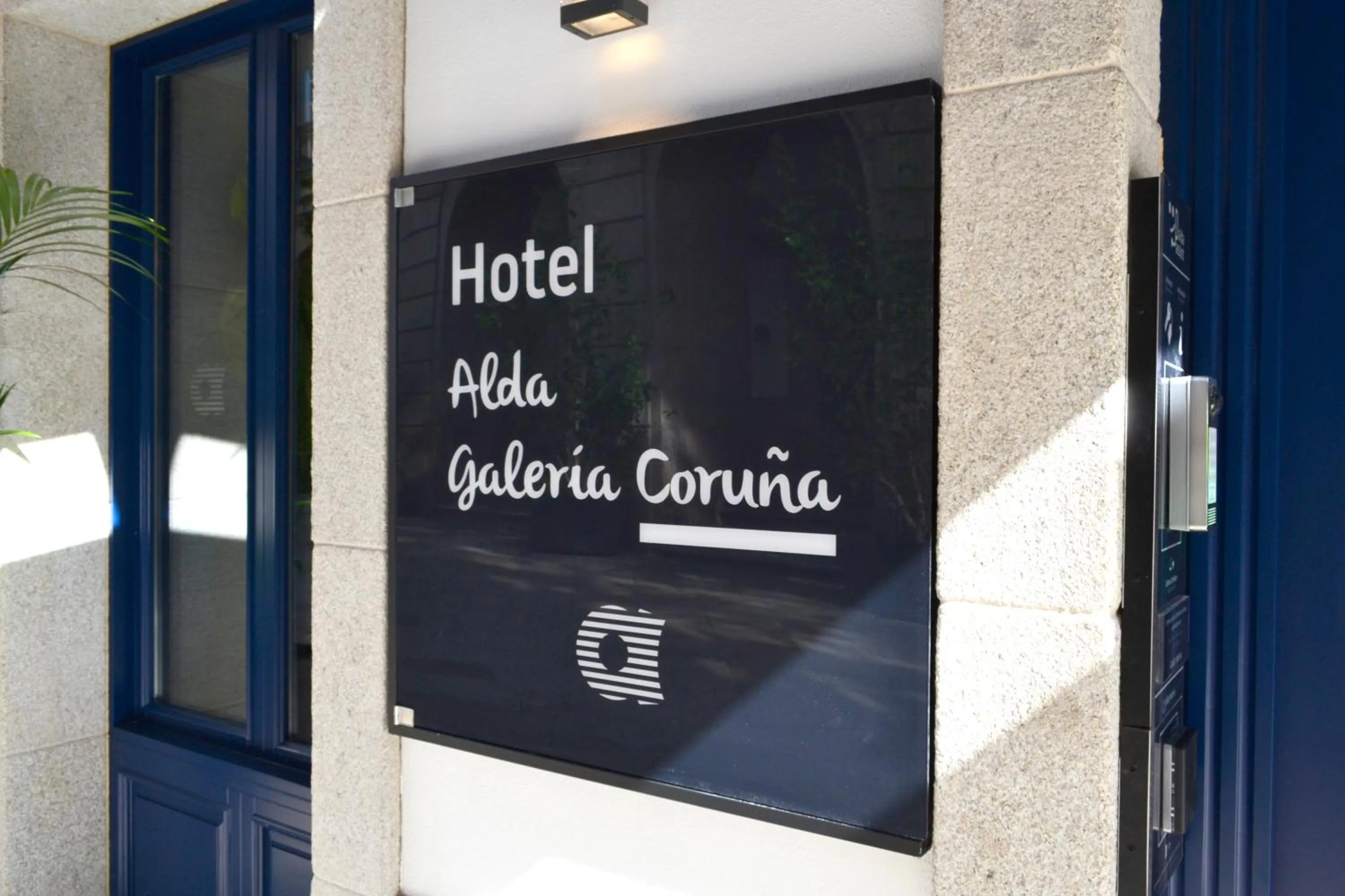 Property building in Hotel Alda Galería Coruña