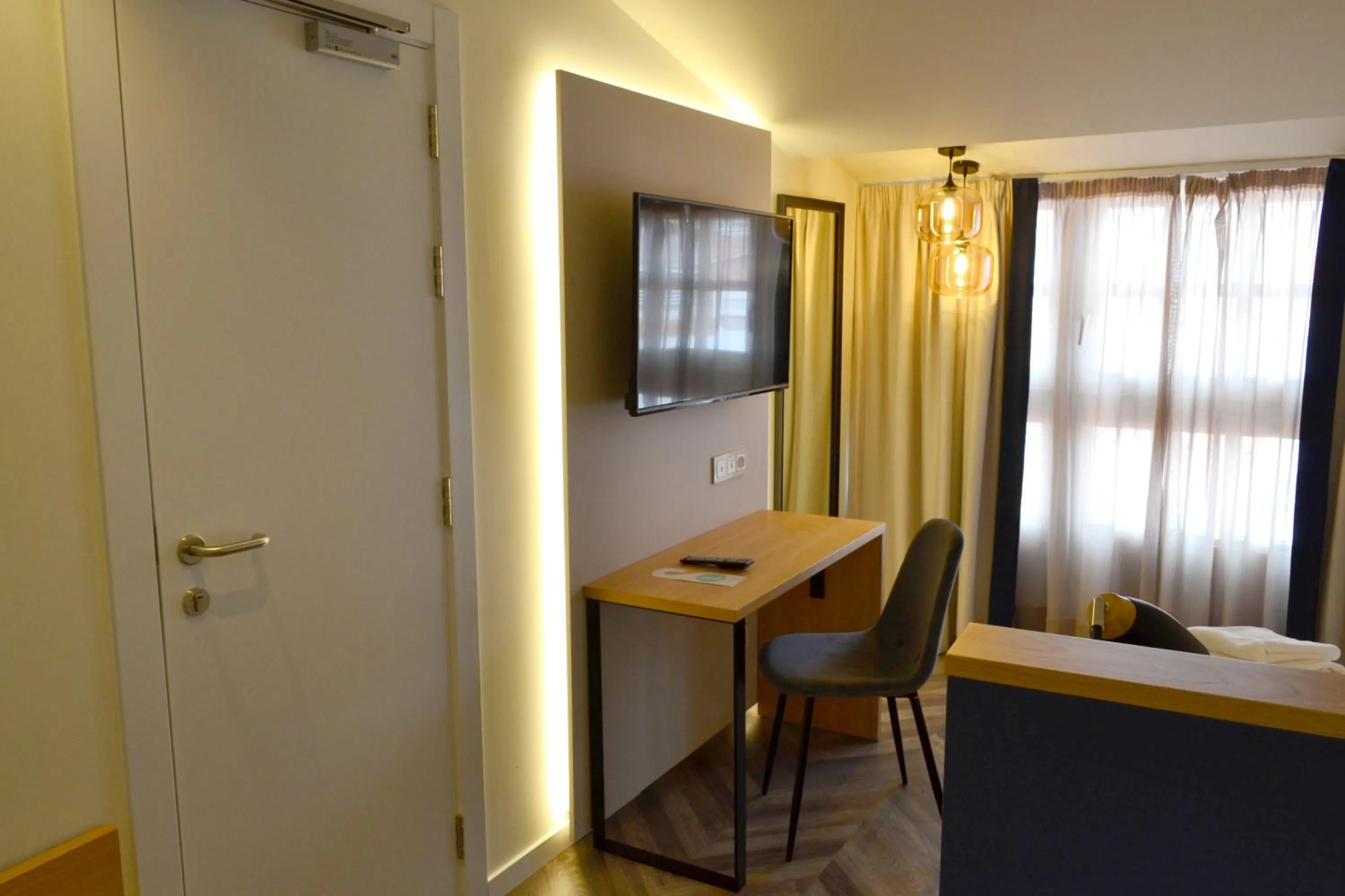 Bed in Hotel Alda Galería Coruña