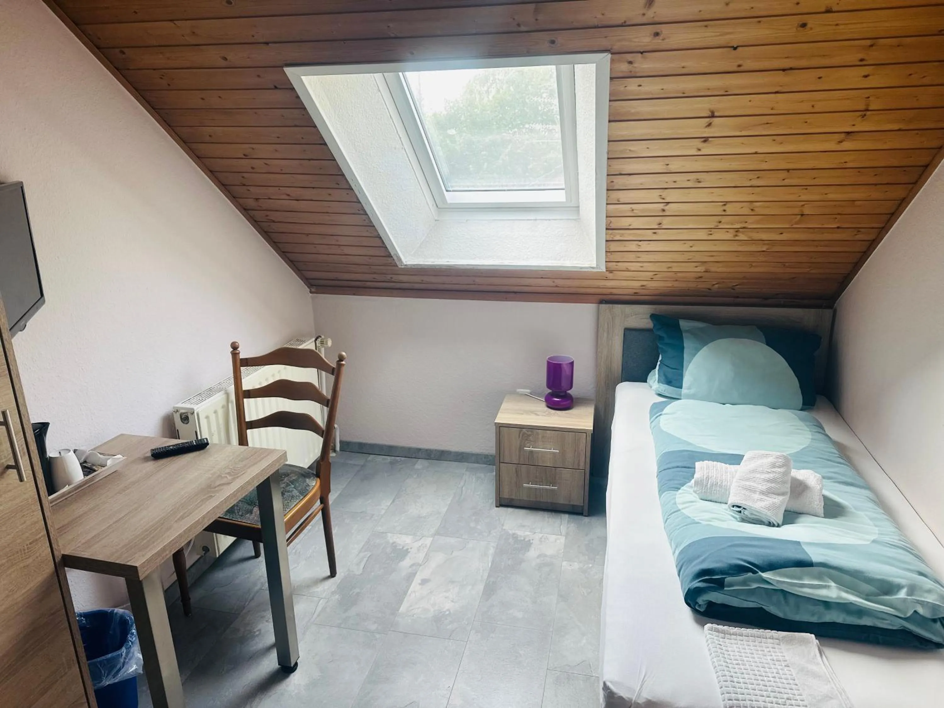 Bed in Hotel-Restaurant Olympia