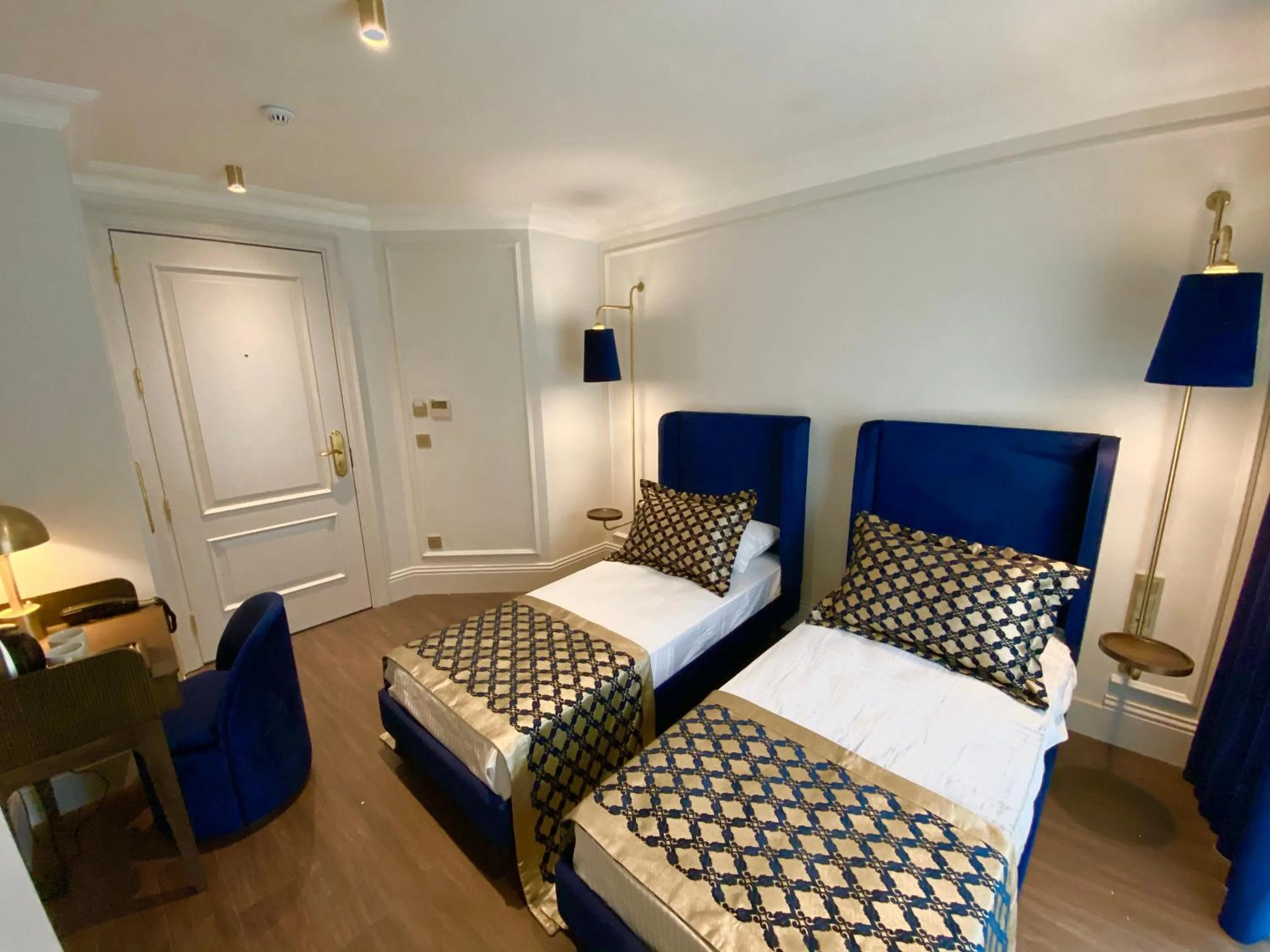 Photo of the whole room in A11 HOTEL Exclusive