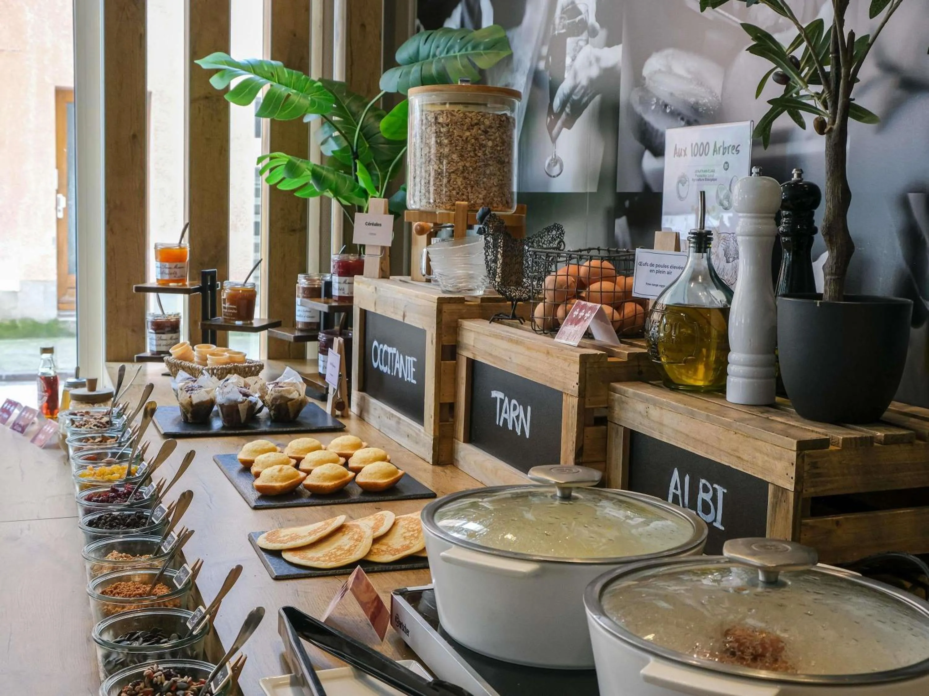 Breakfast in Ibis Budget Albi Centre