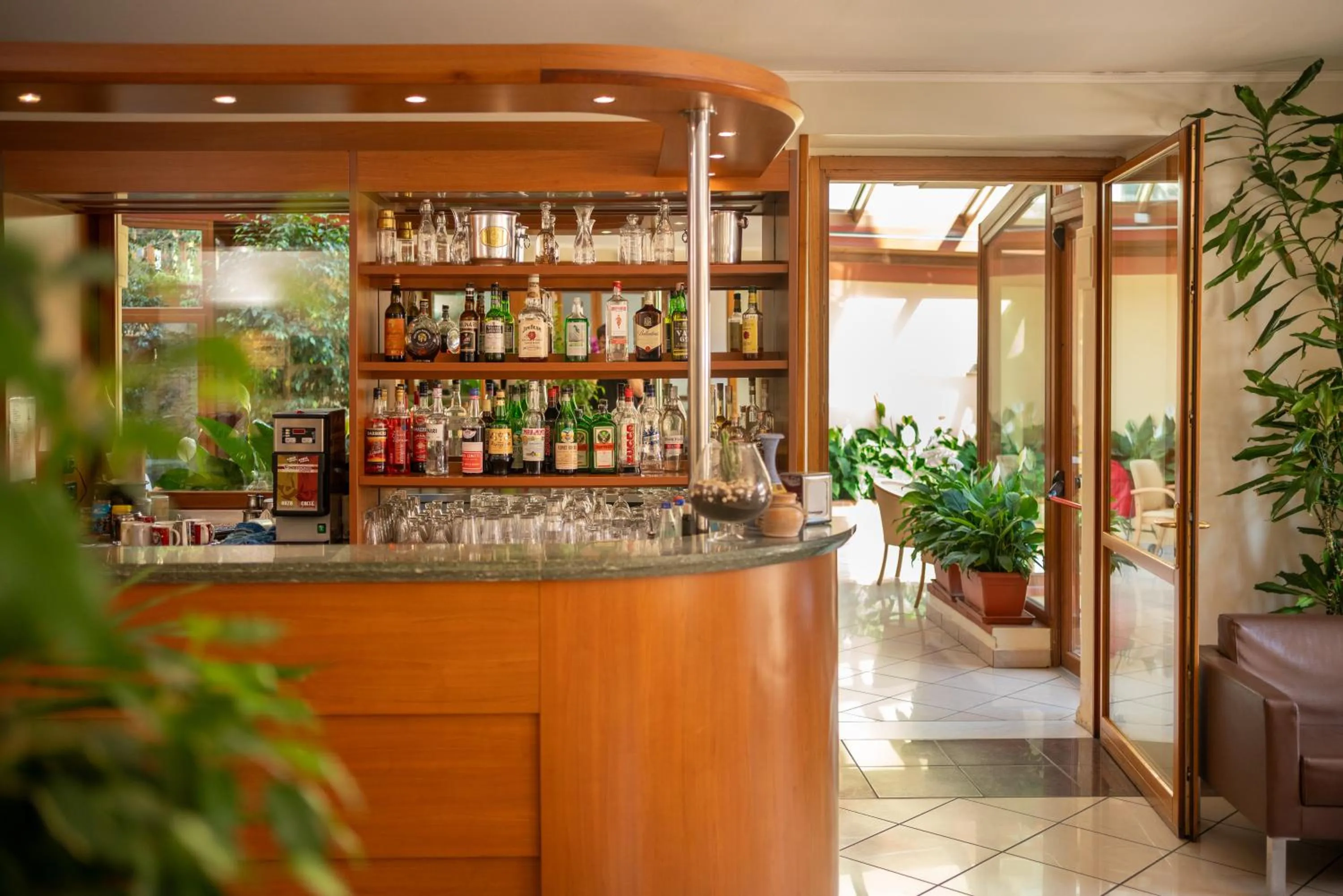Lounge or bar in Hotel Careni Villa Italia