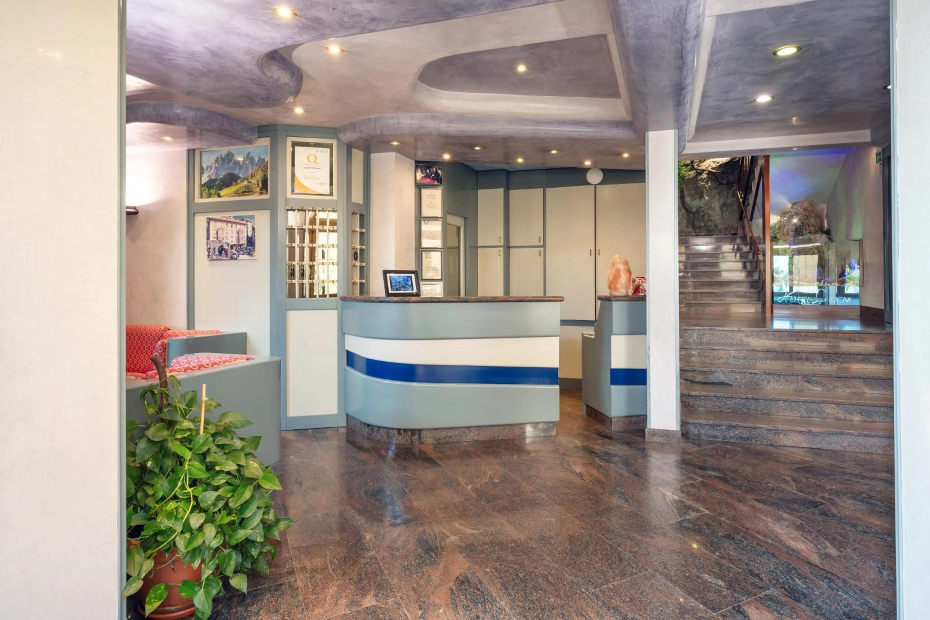 Lobby or reception in Hotel Careni Villa Italia