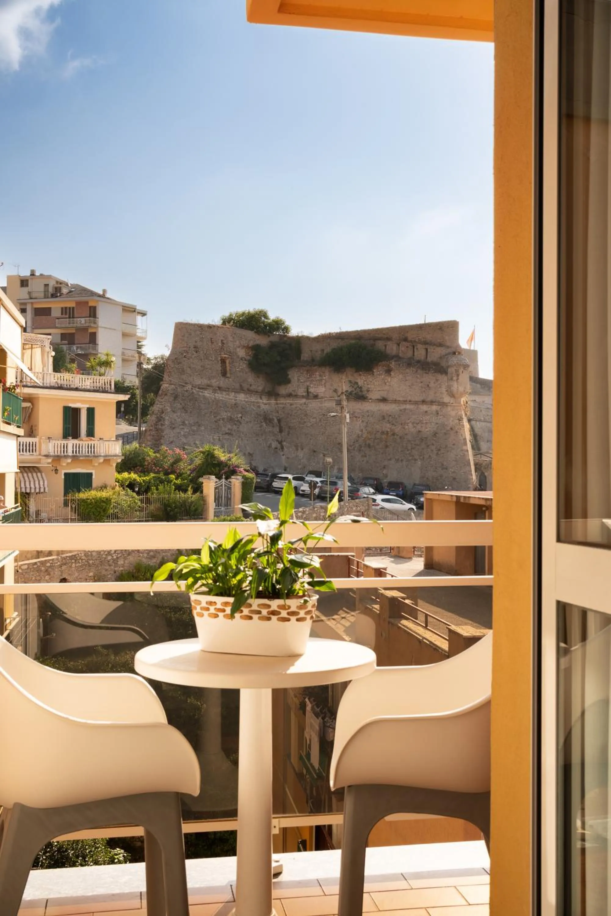 Balcony/Terrace in Hotel Careni Villa Italia