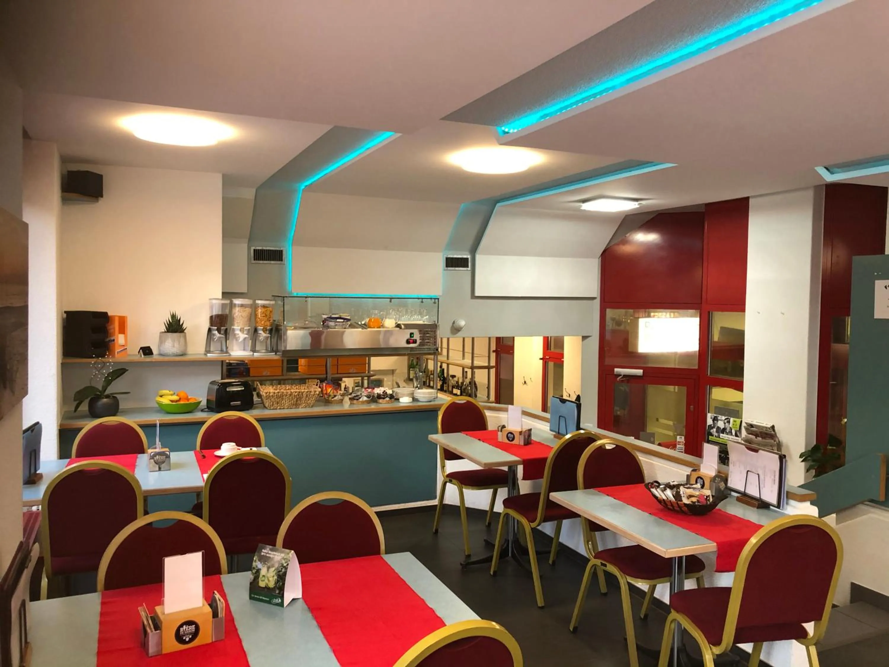 Restaurant/places to eat in Hotel Restaurant Passage