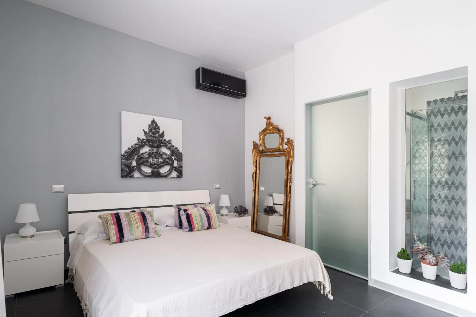 Bed in President Suite