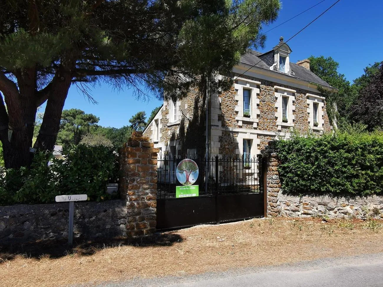 Property building in Quatre Chats sous un Pin