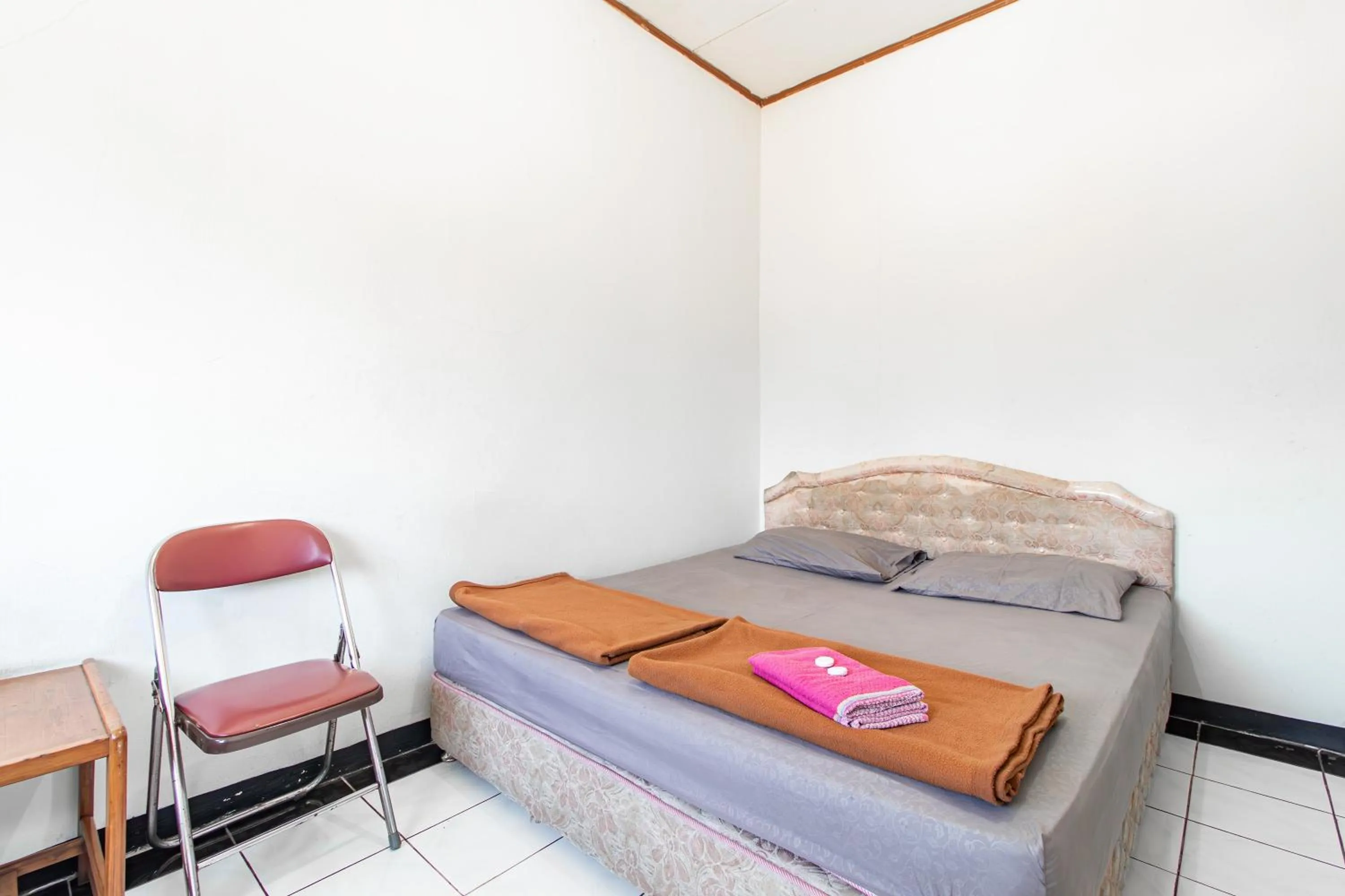 Bed in Abang Hotel Ciwidey