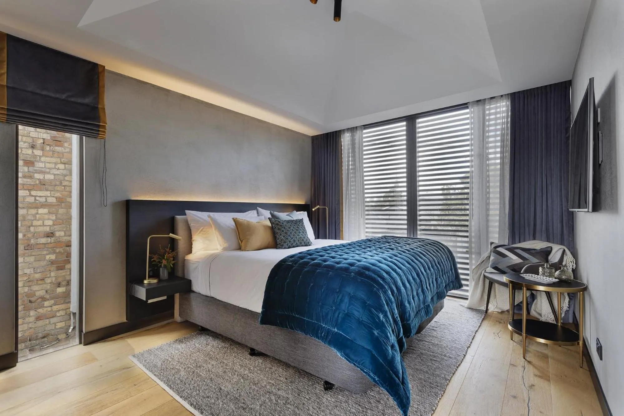 Photo of the whole room, Bed in Hotel Fitzroy curated by Fable