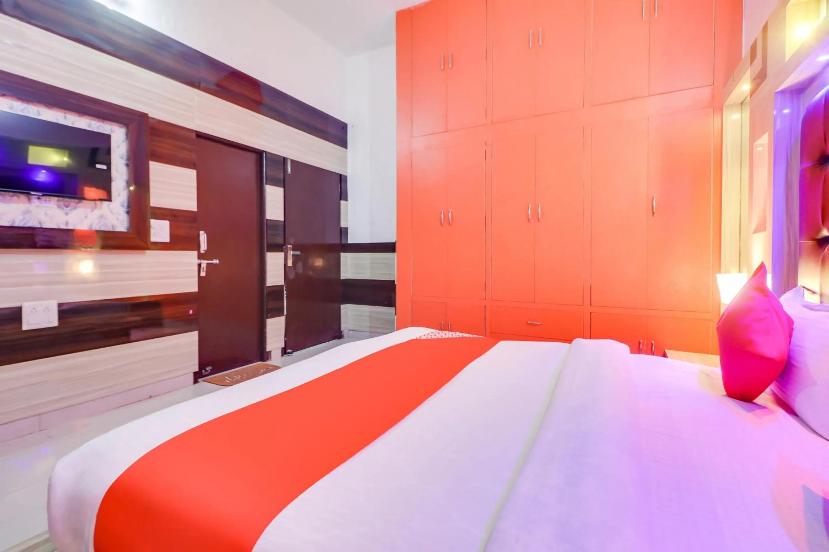 Bedroom, Bed in Hotel O by OYO Olive