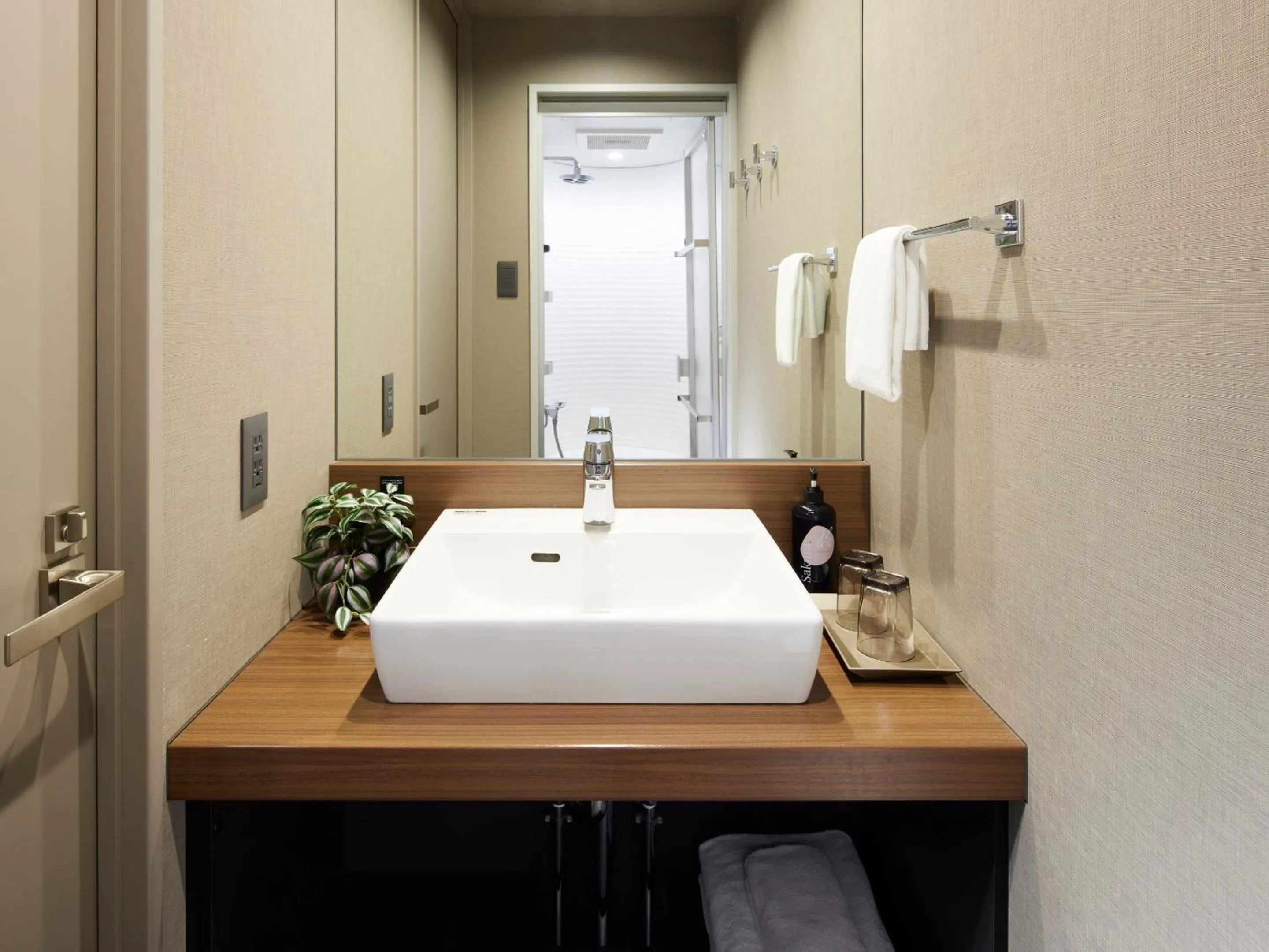 Bathroom in Minn Ueno