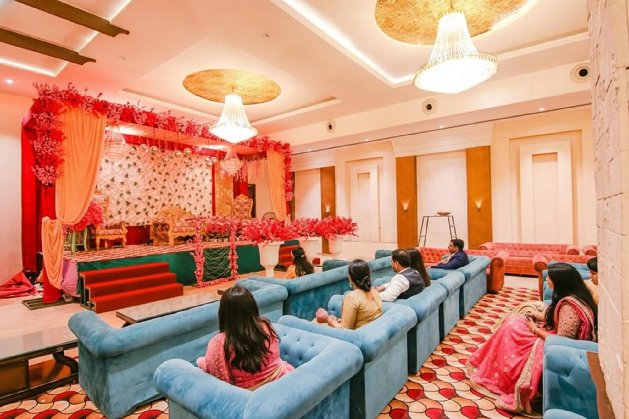Banquet/Function facilities in FabHotel Royal Mapple