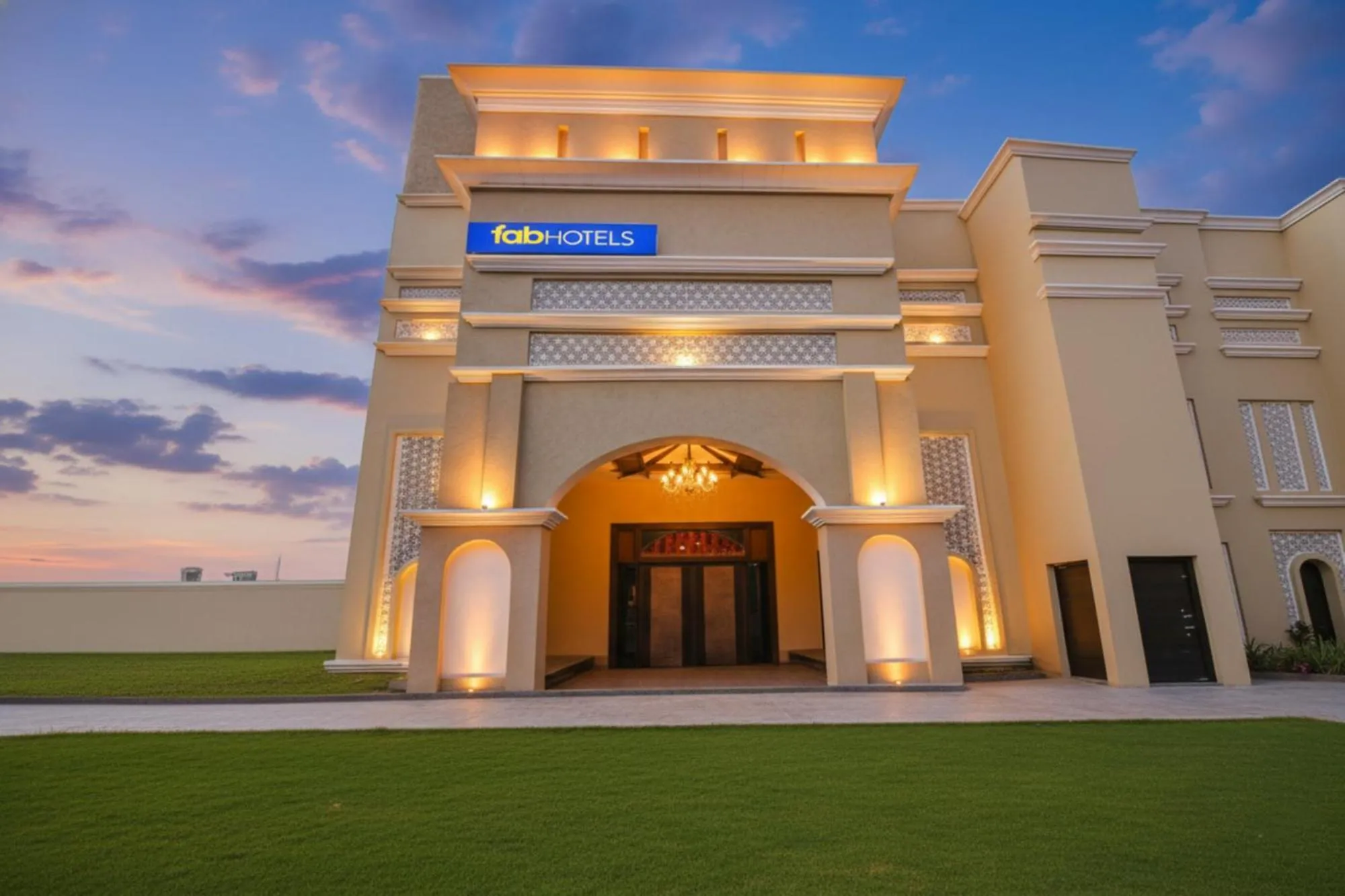 Facade/entrance in FabHotel Royal Mapple