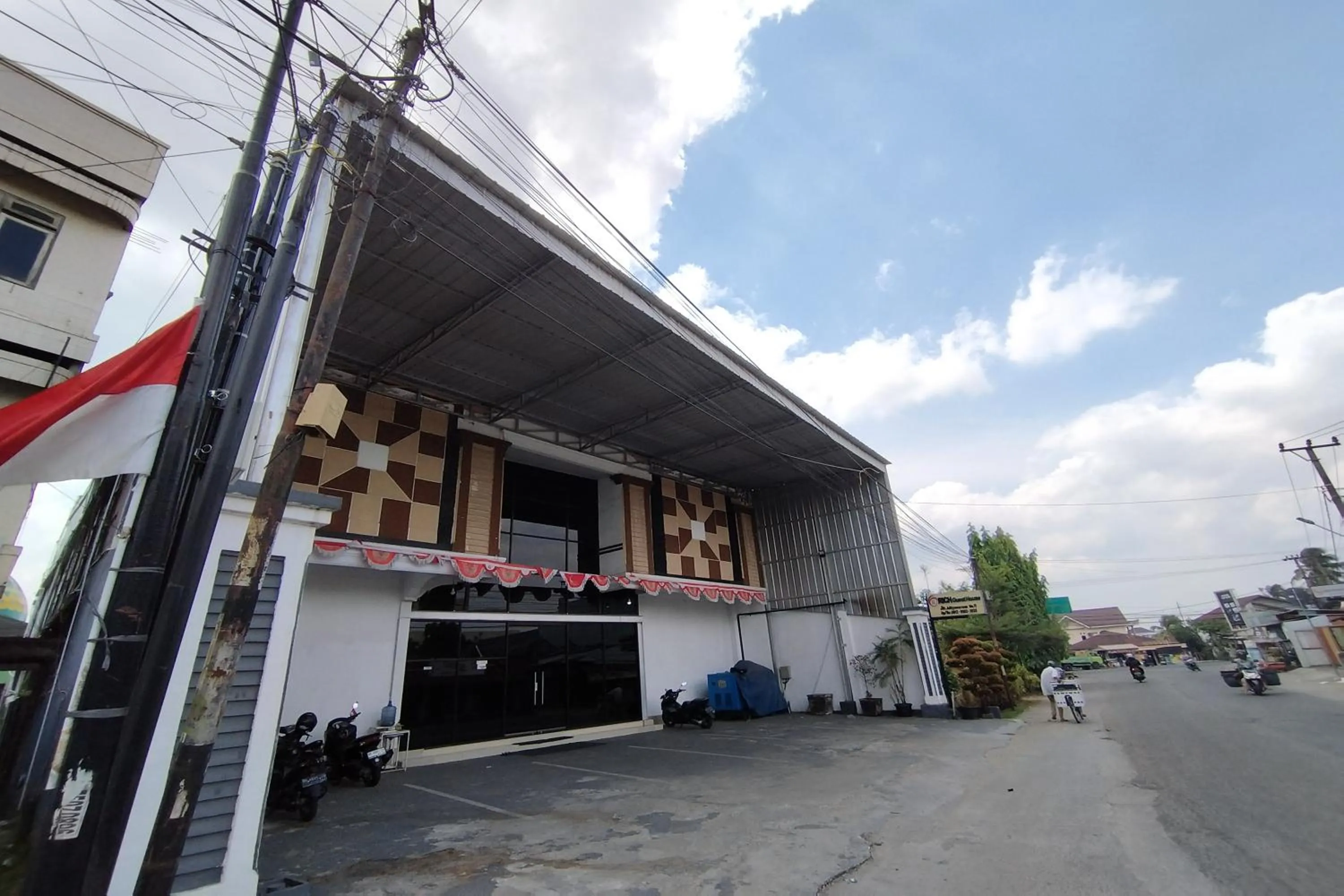 Property building in Rich Guesthouse