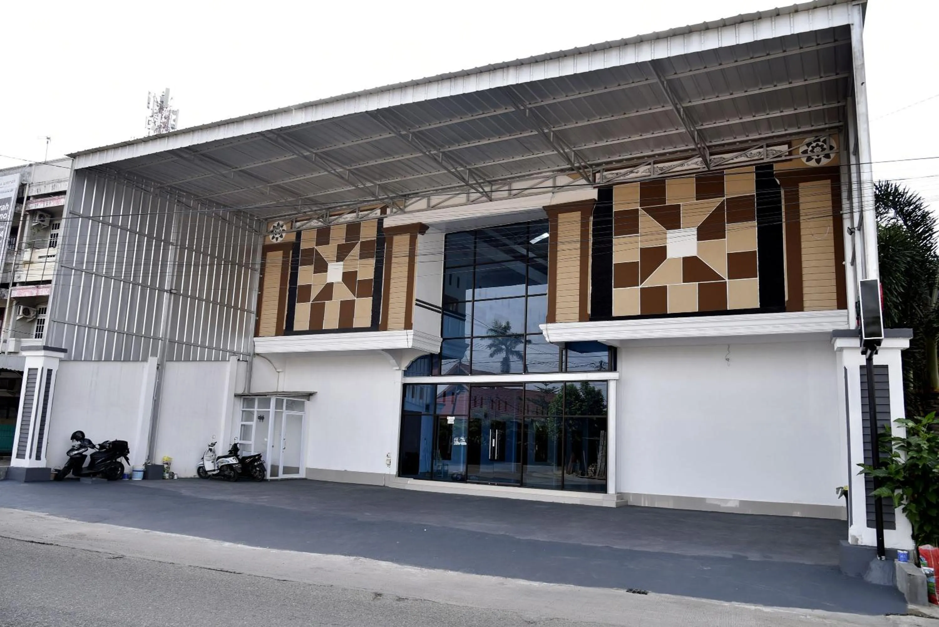 Property building in Rich Guesthouse