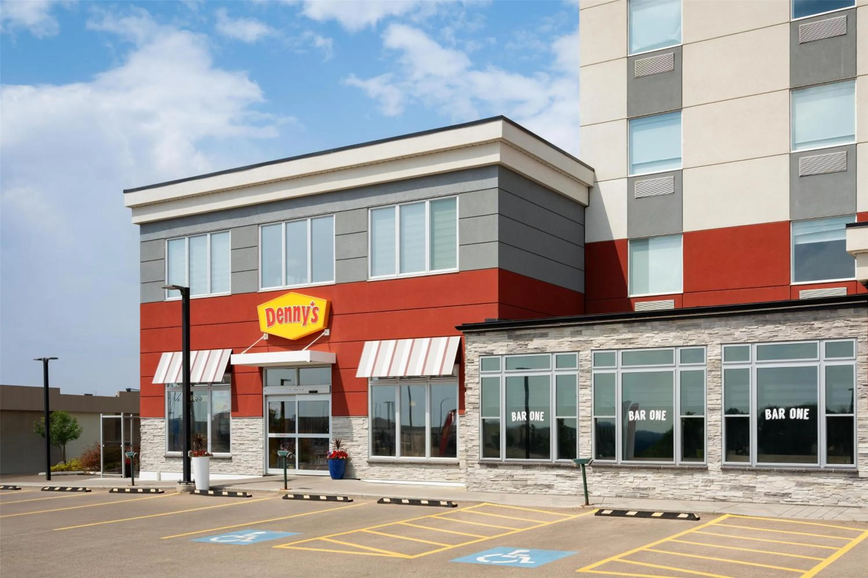 Restaurant/places to eat in Best Western Premier Executive Residency Medicine Hat