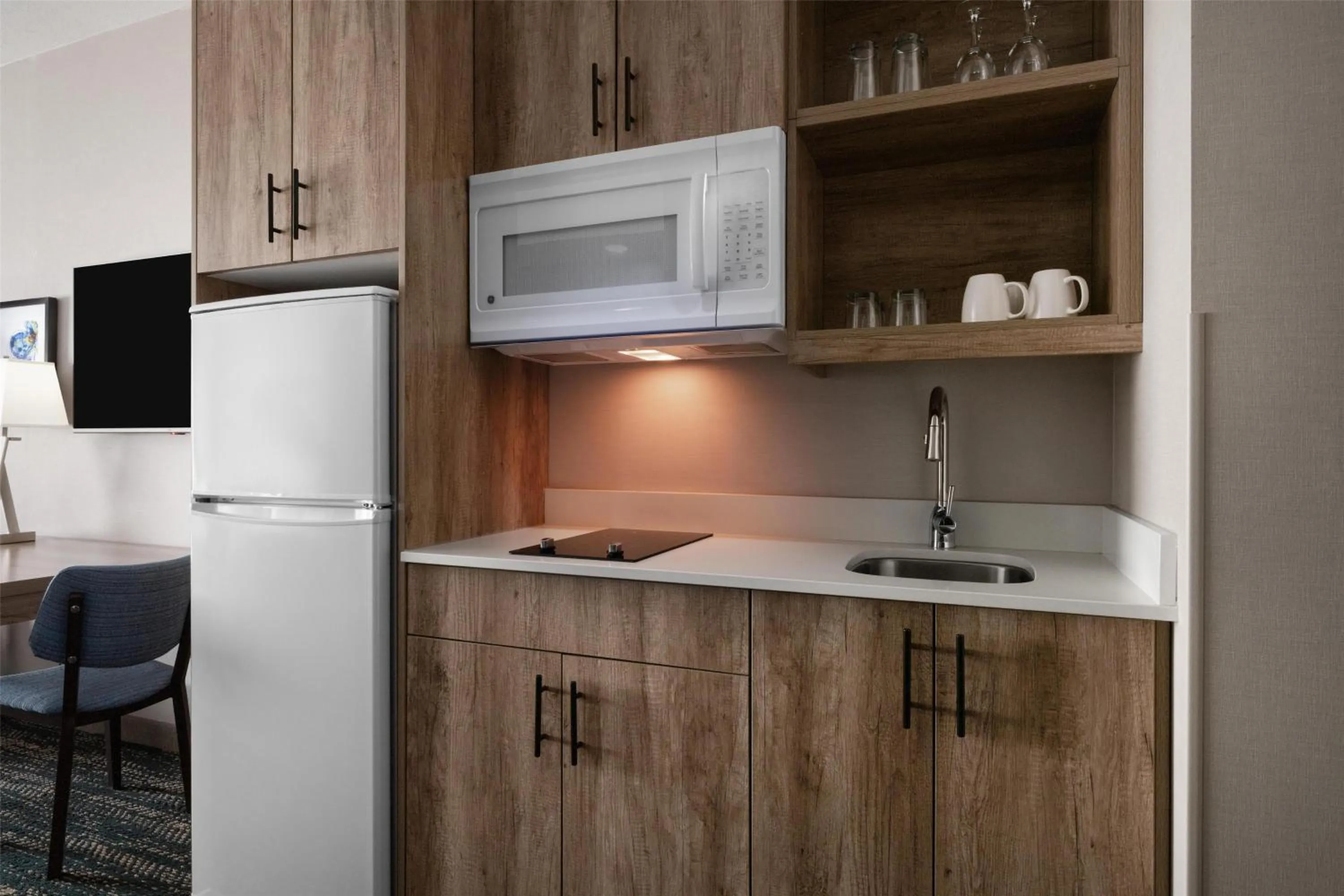 Bedroom in Best Western Premier Executive Residency Medicine Hat