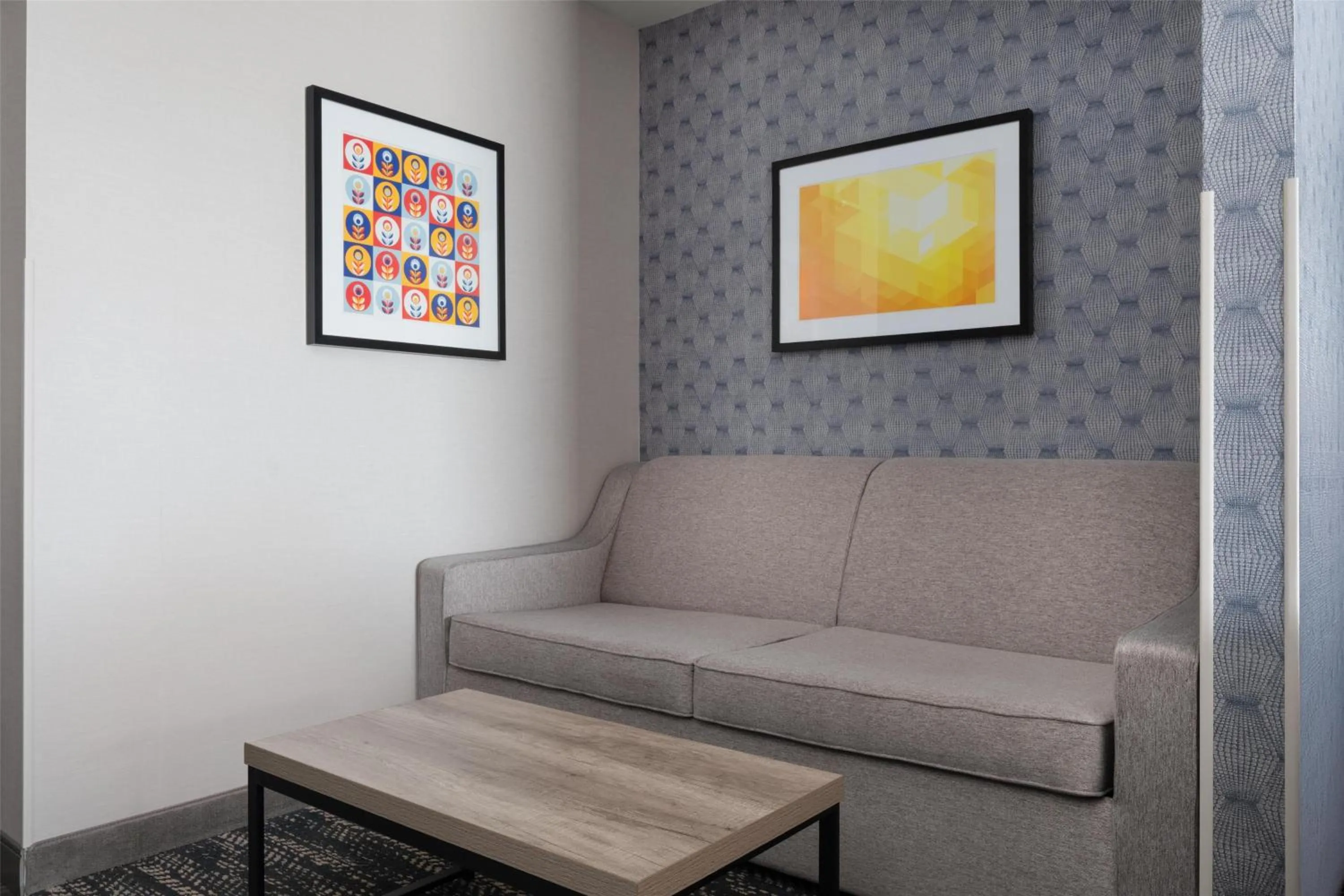 Bedroom in Best Western Premier Executive Residency Medicine Hat