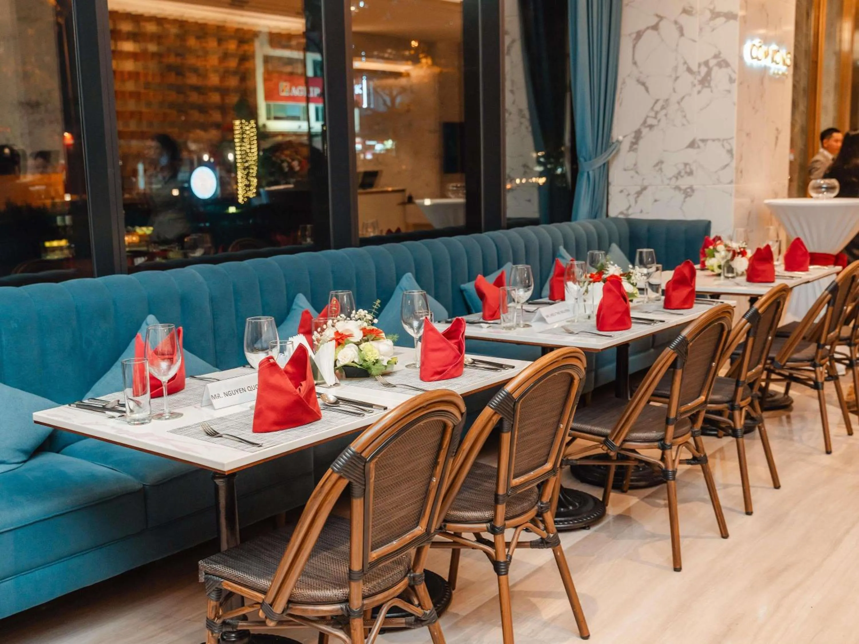 Restaurant/places to eat in Mövenpick Living West Hanoi