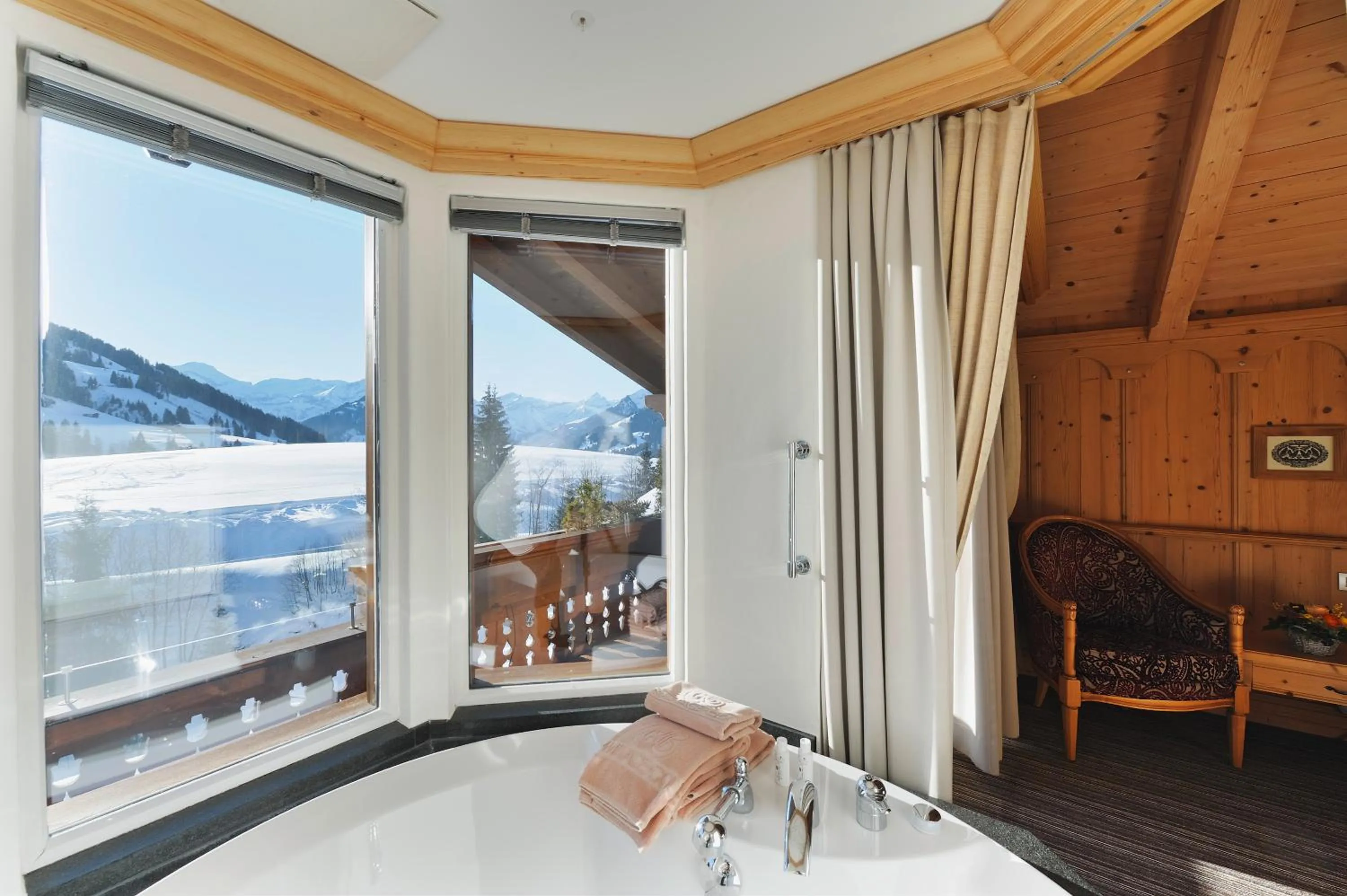 Hot Tub in ERMITAGE Wellness- & Spa-Hotel