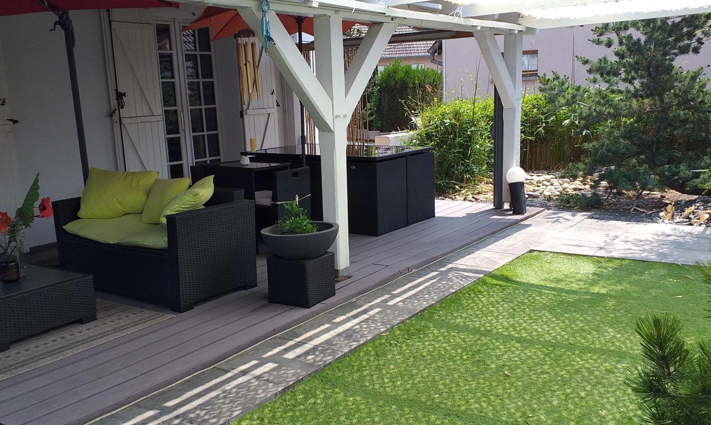 Patio in Moderne Home original design