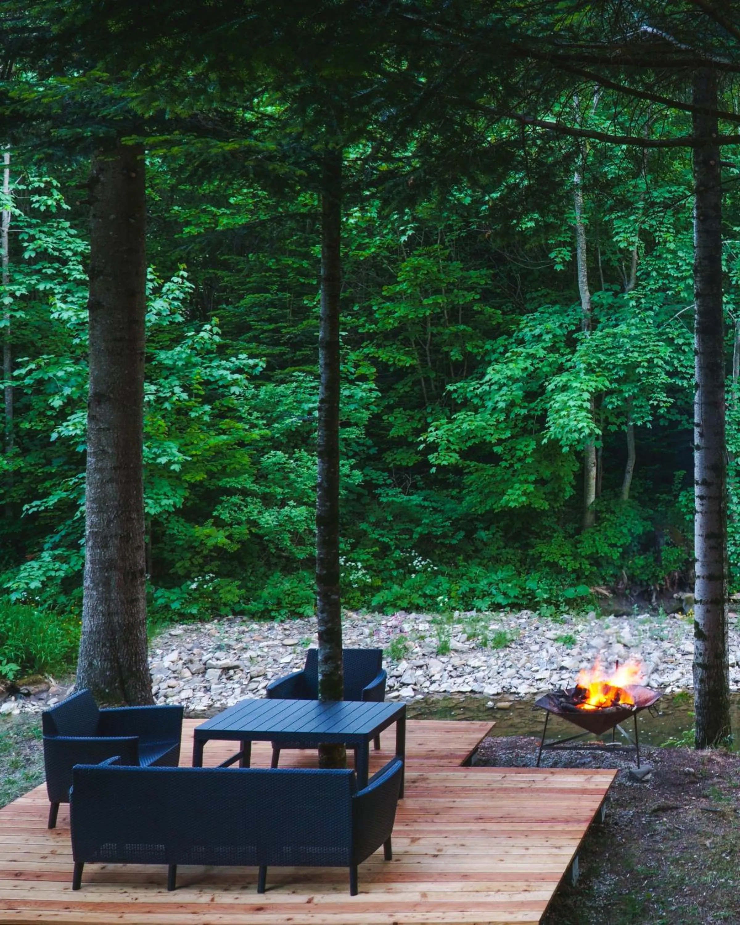 Novosiele Lifestyle Apartments - nad górską rzeką - Strefa relaksu sauna jacuzzi - Bieszczady