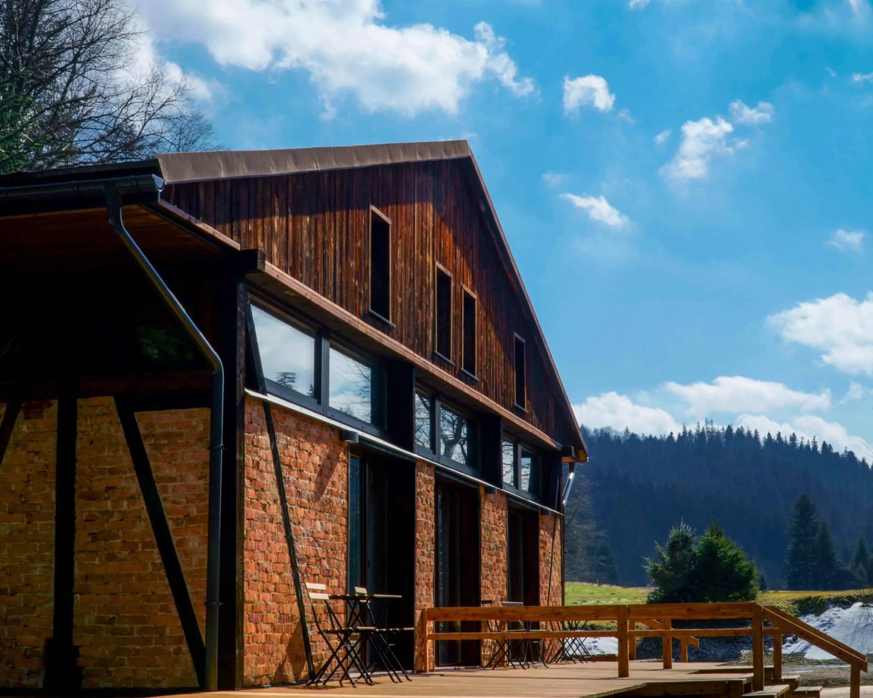 Novosiele Lifestyle Apartments - nad górską rzeką - Strefa relaksu sauna jacuzzi - Bieszczady