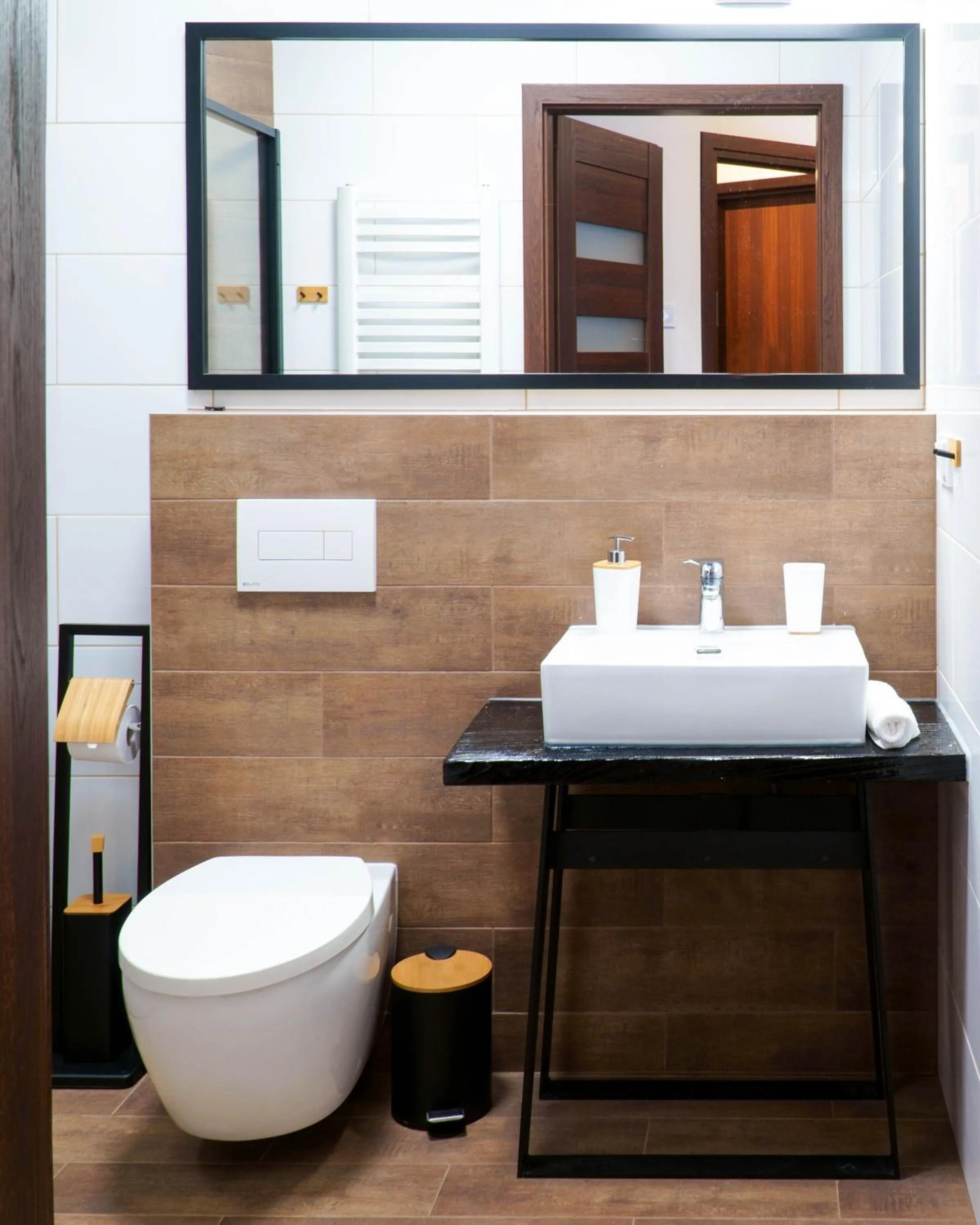 Bathroom in Novosiele Lifestyle Apartments - nad górską rzeką - Strefa relaksu sauna jacuzzi - Bieszczady