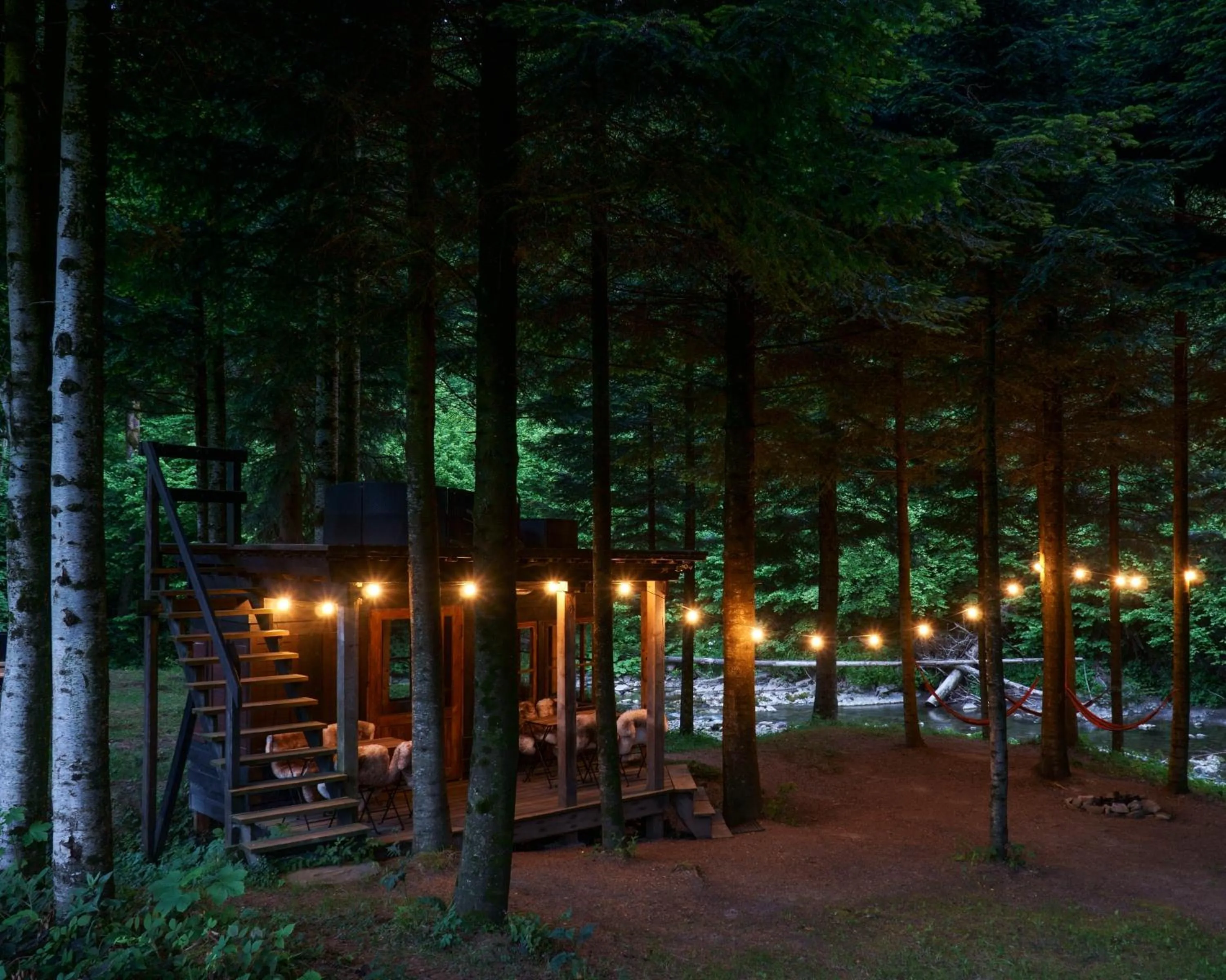 Novosiele Lifestyle Apartments - nad górską rzeką - Strefa relaksu sauna jacuzzi - Bieszczady