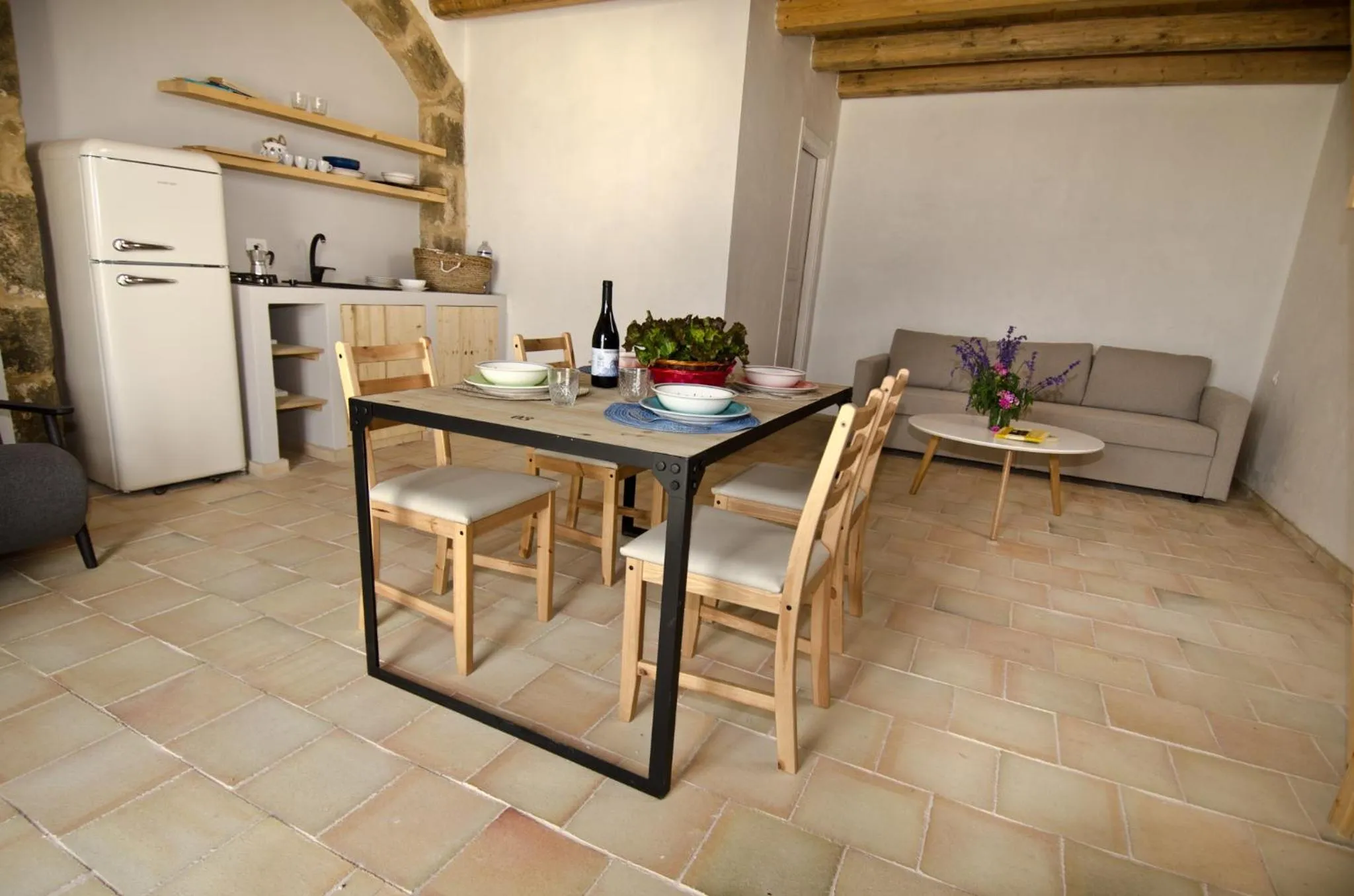 Kitchen or kitchenette in Kapuhala Sicily