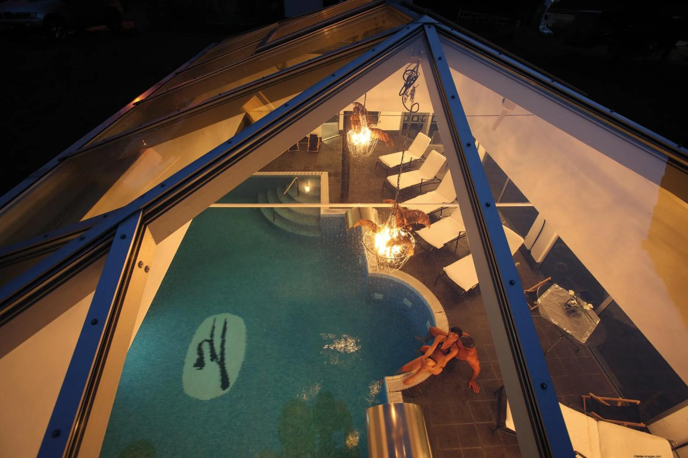 Swimming pool in Wellness Spa Pirmin Zurbriggen