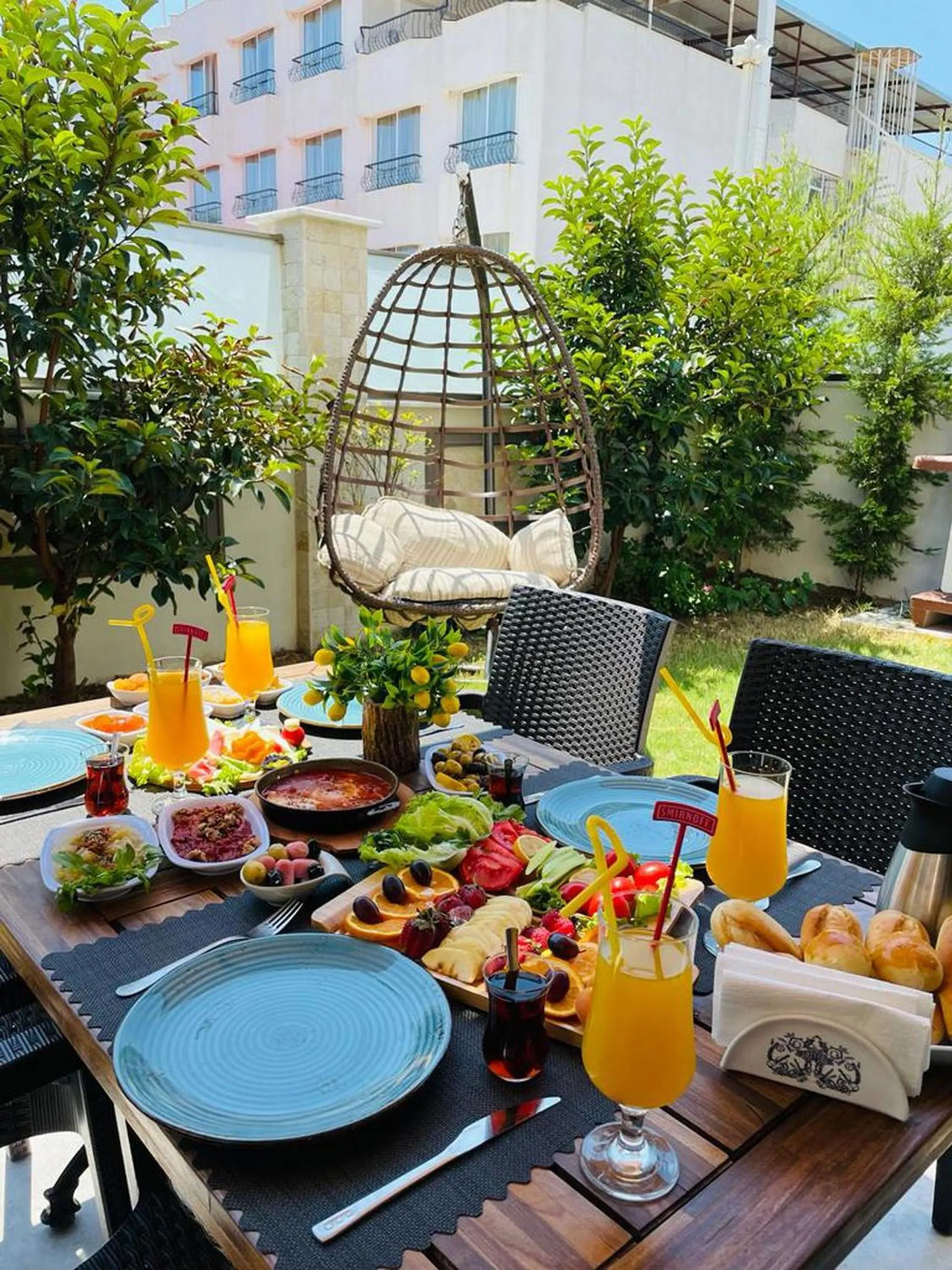 Breakfast in Green Beyza Suites