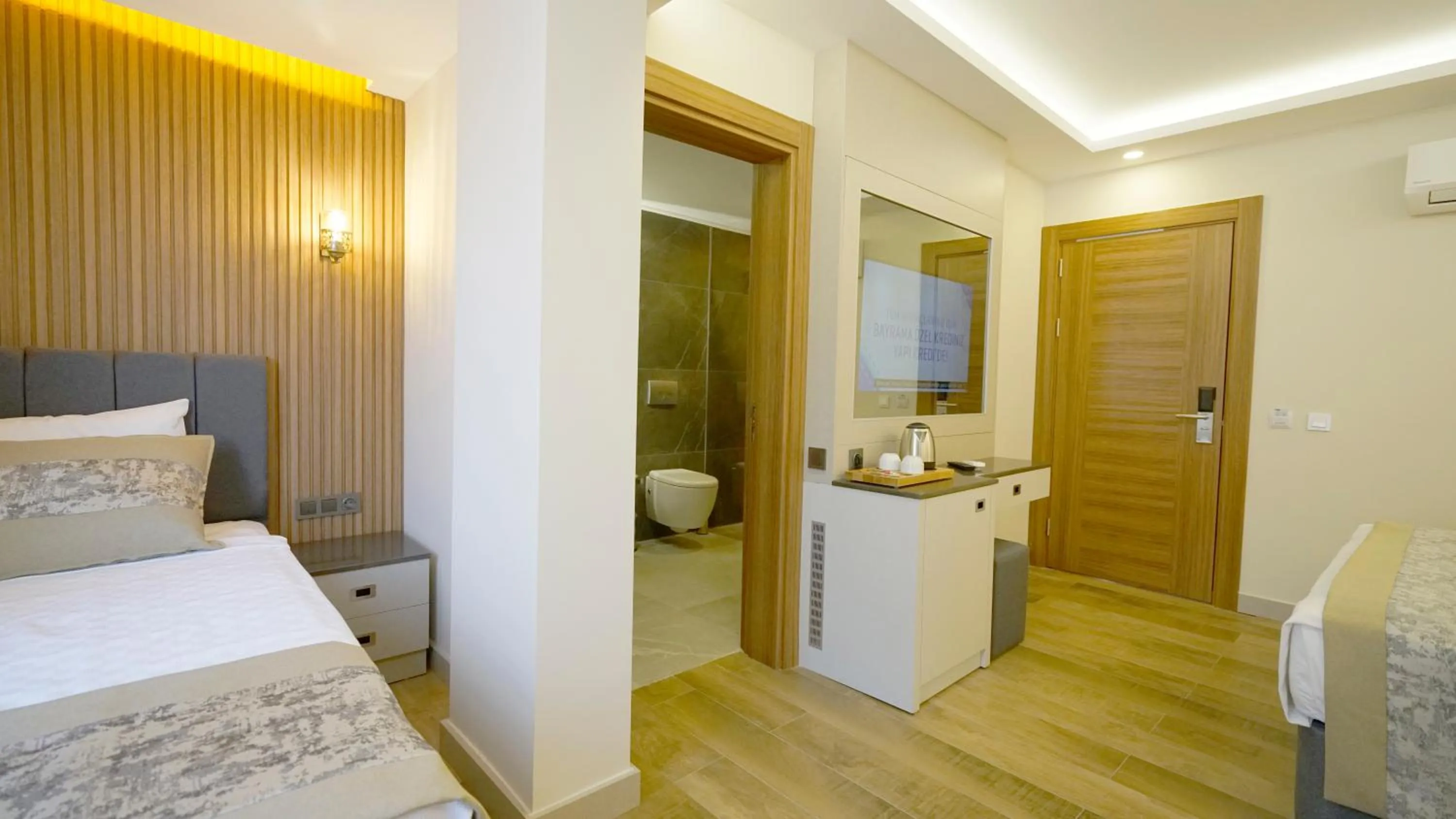 Garden view, Bed in Green Beyza Suites