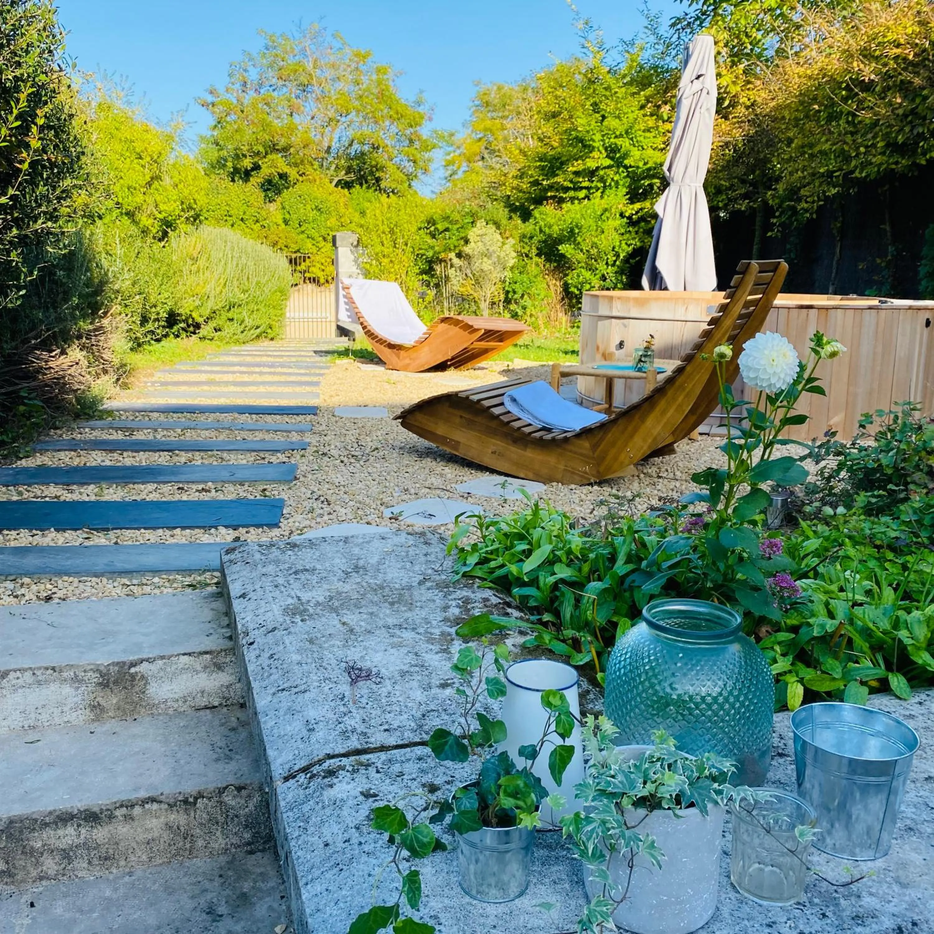Balcony/Terrace in L'écrin de verdure GITE VERVEINE
