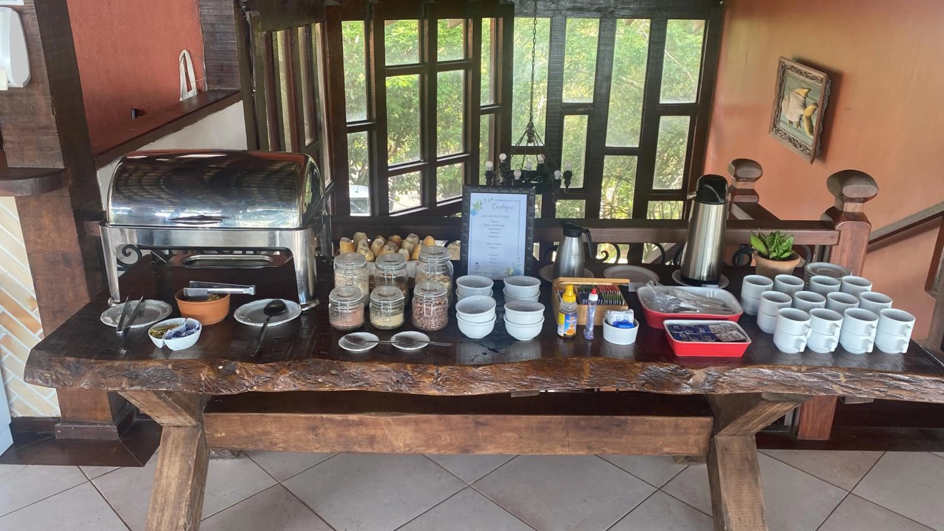 Food and drinks in Hotel Cave do Sol