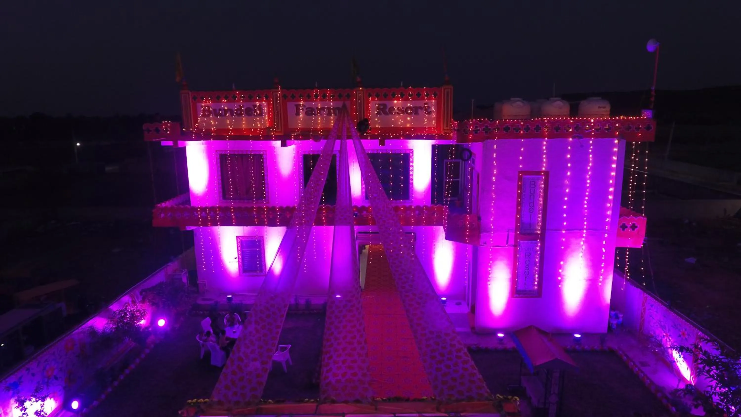 Property building in Bundeli Farm Resort & Banquet Orchha