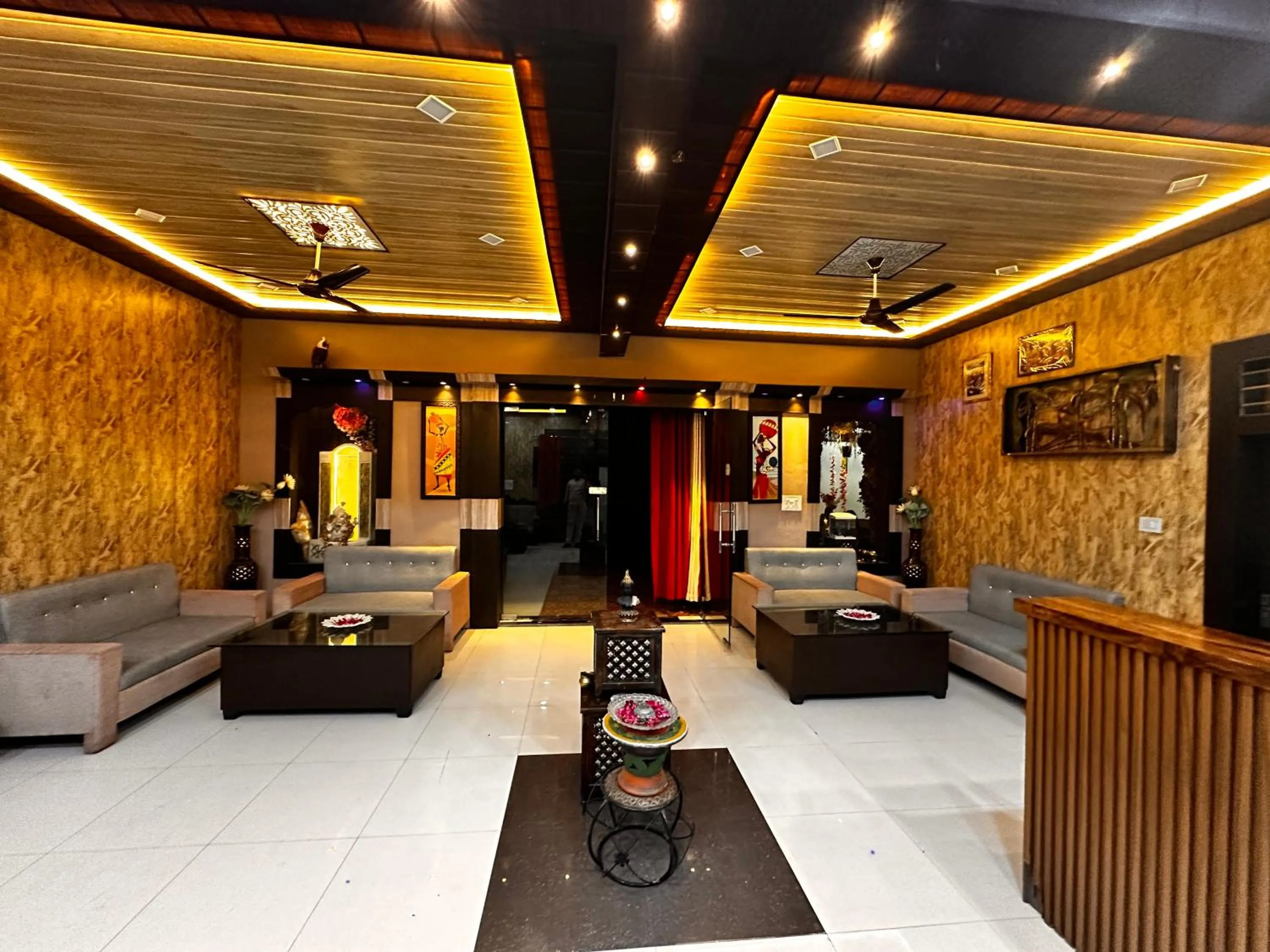 Living room in Bundeli Farm Resort & Banquet Orchha