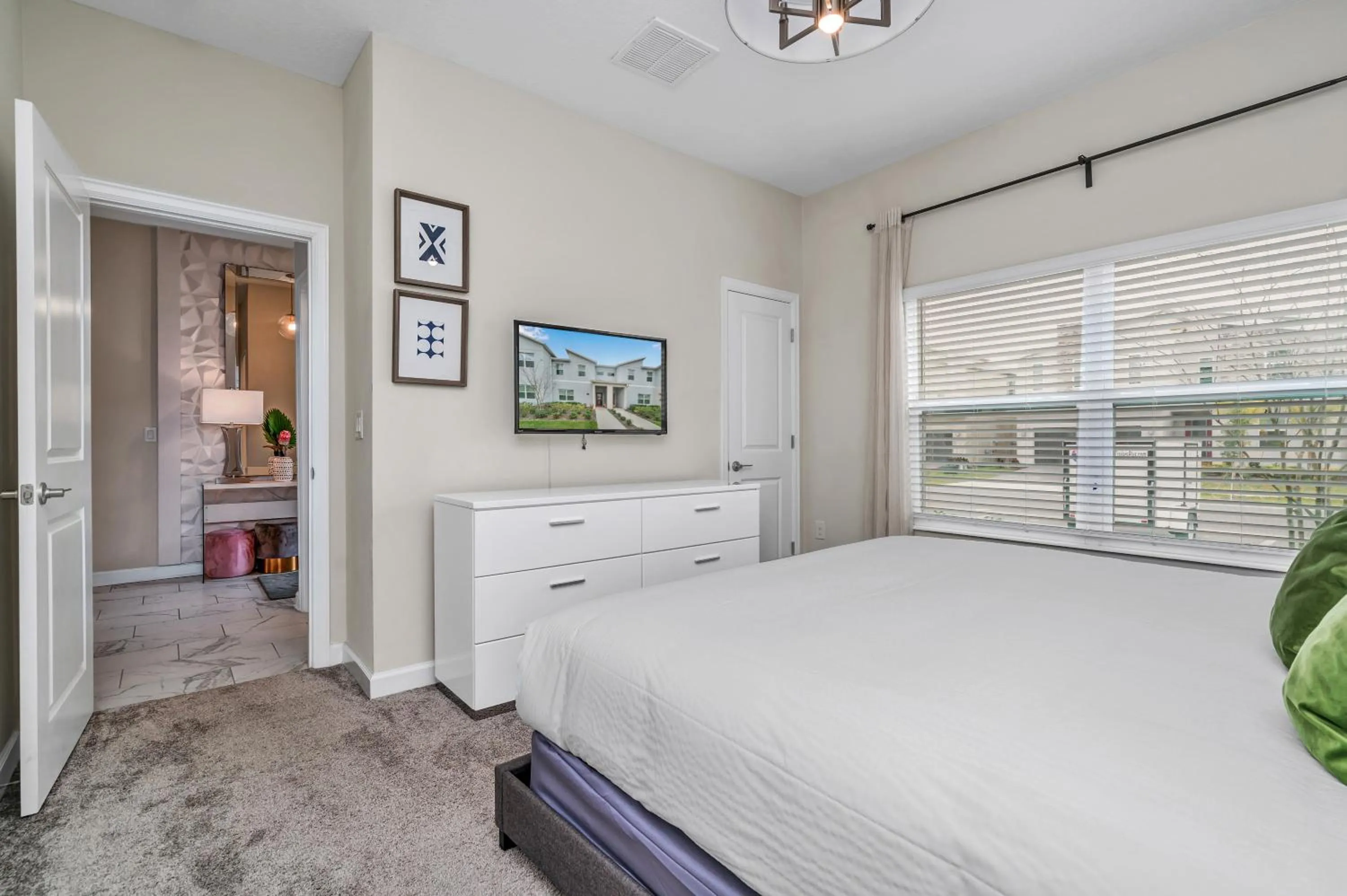 Other, Bed in Private Pool Themed Bedrooms FREE Waterpark