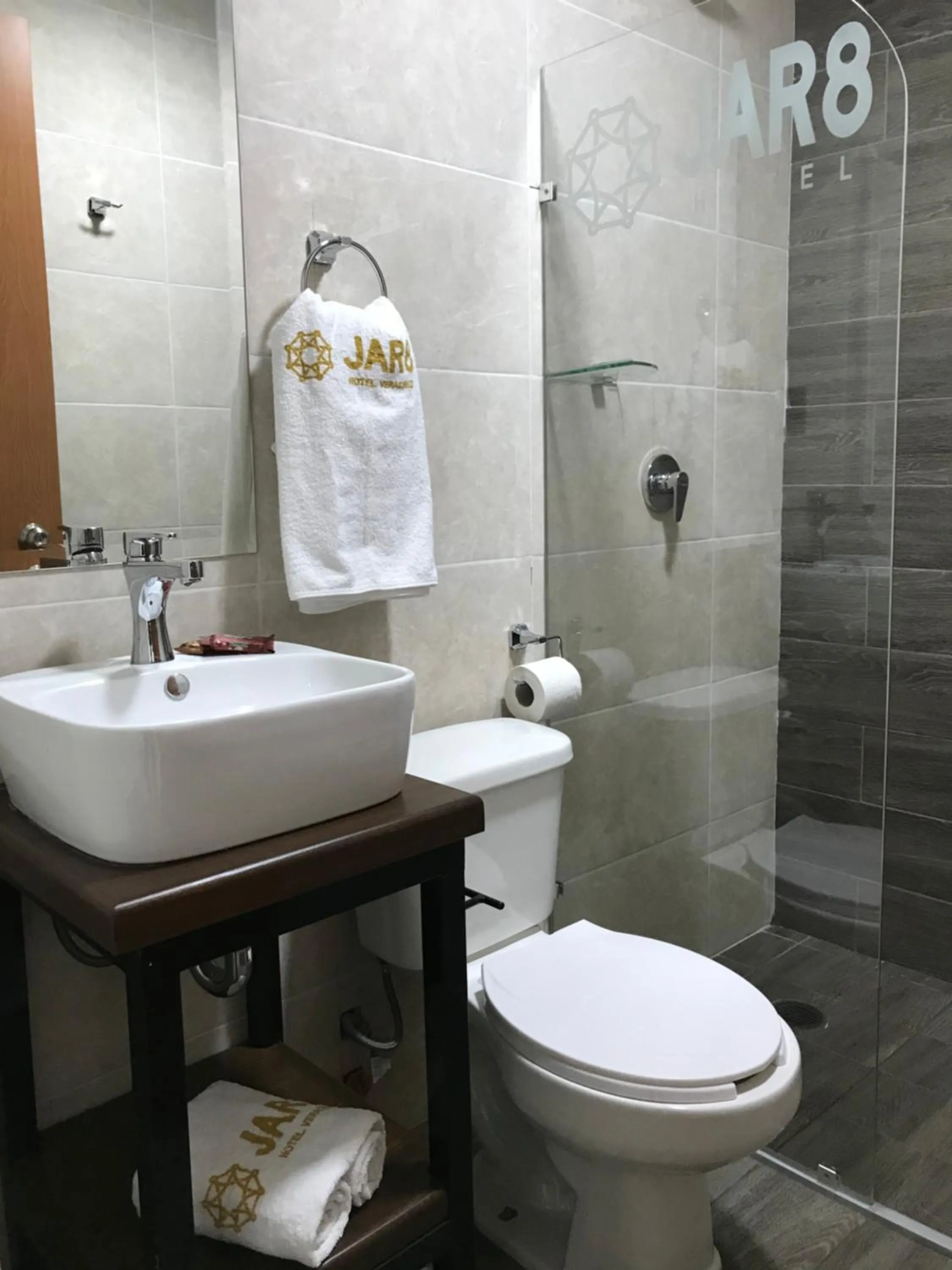 Shower in Hotel Jar8 Acuario enfrente al Acuario de Veracruz