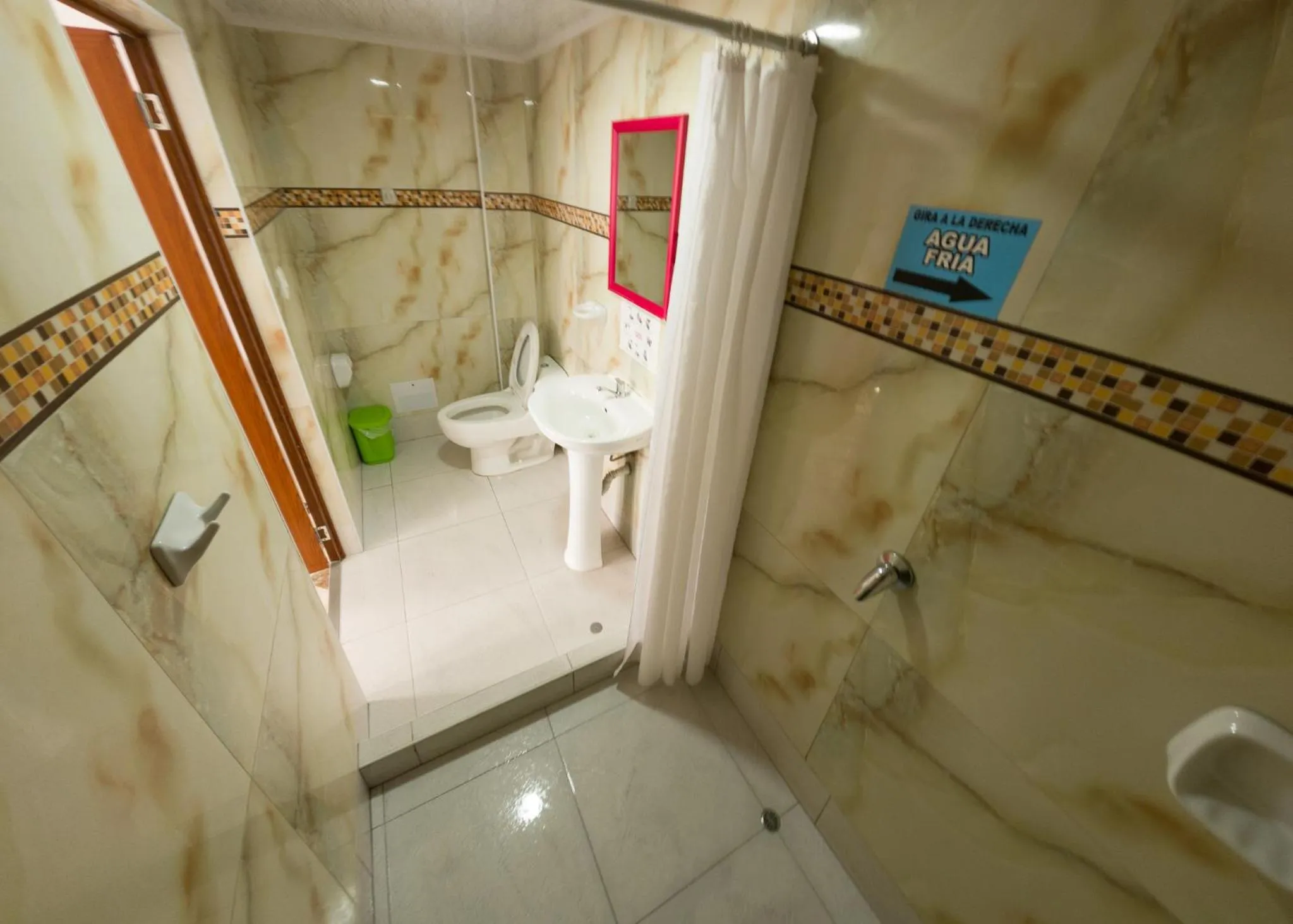 Bathroom in Libélula Hotel