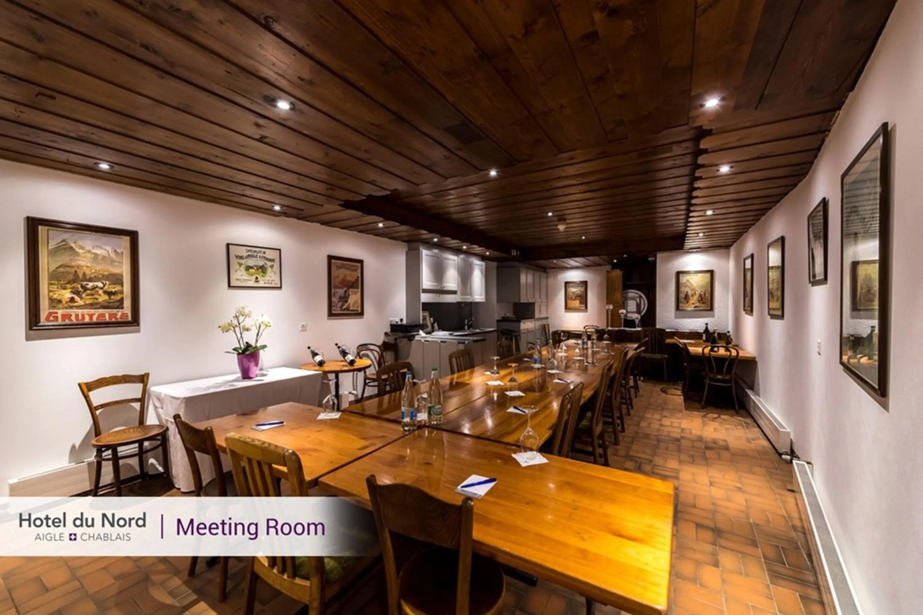 Restaurant/places to eat in Hotel Du Nord