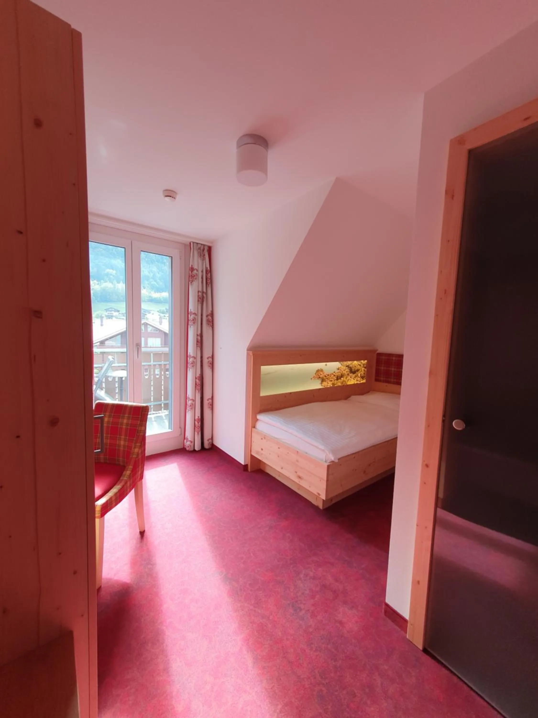 Photo of the whole room, Bed in Hotel Strandhotel