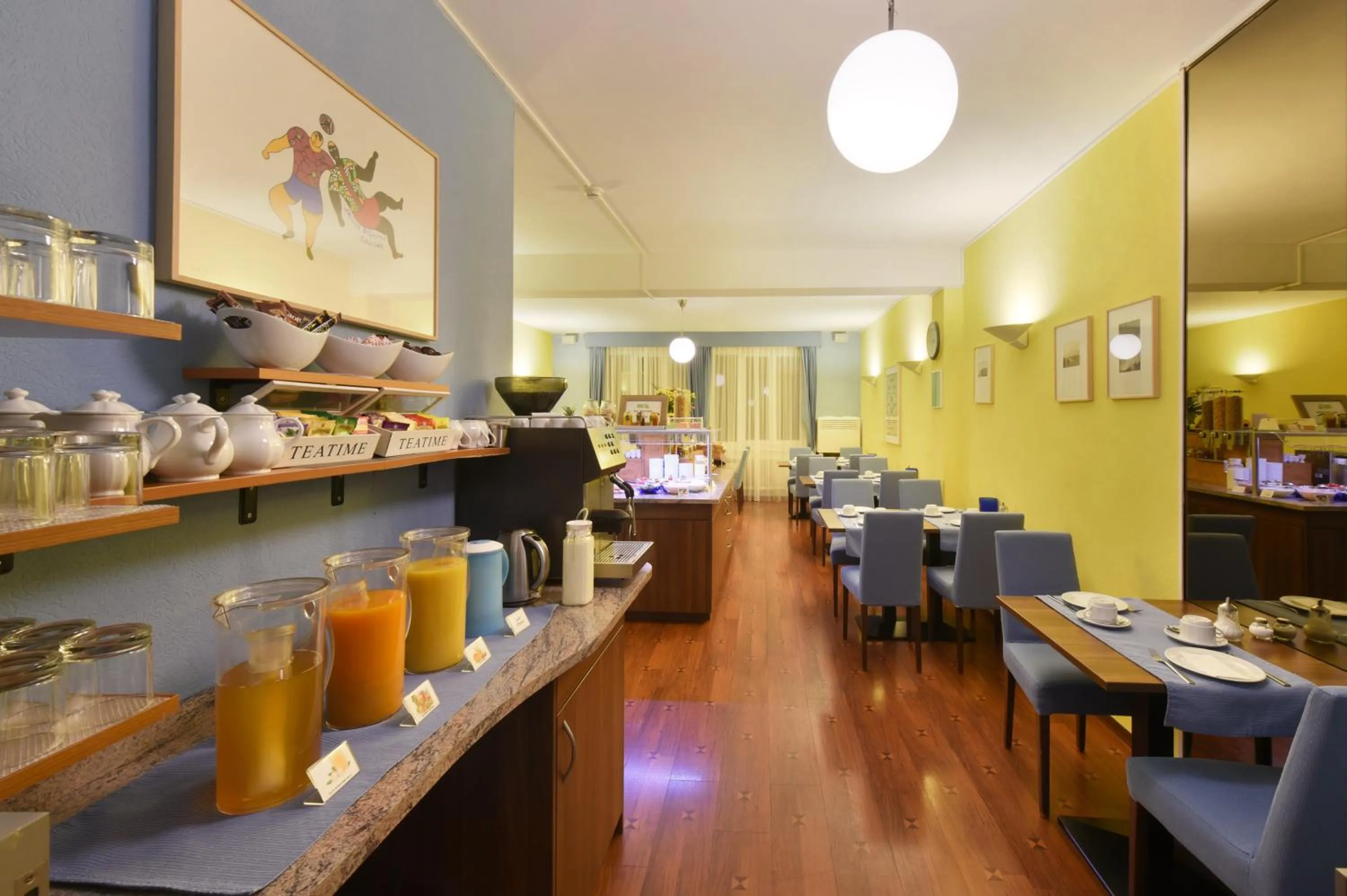 Restaurant/places to eat in Hôtel Bellerive